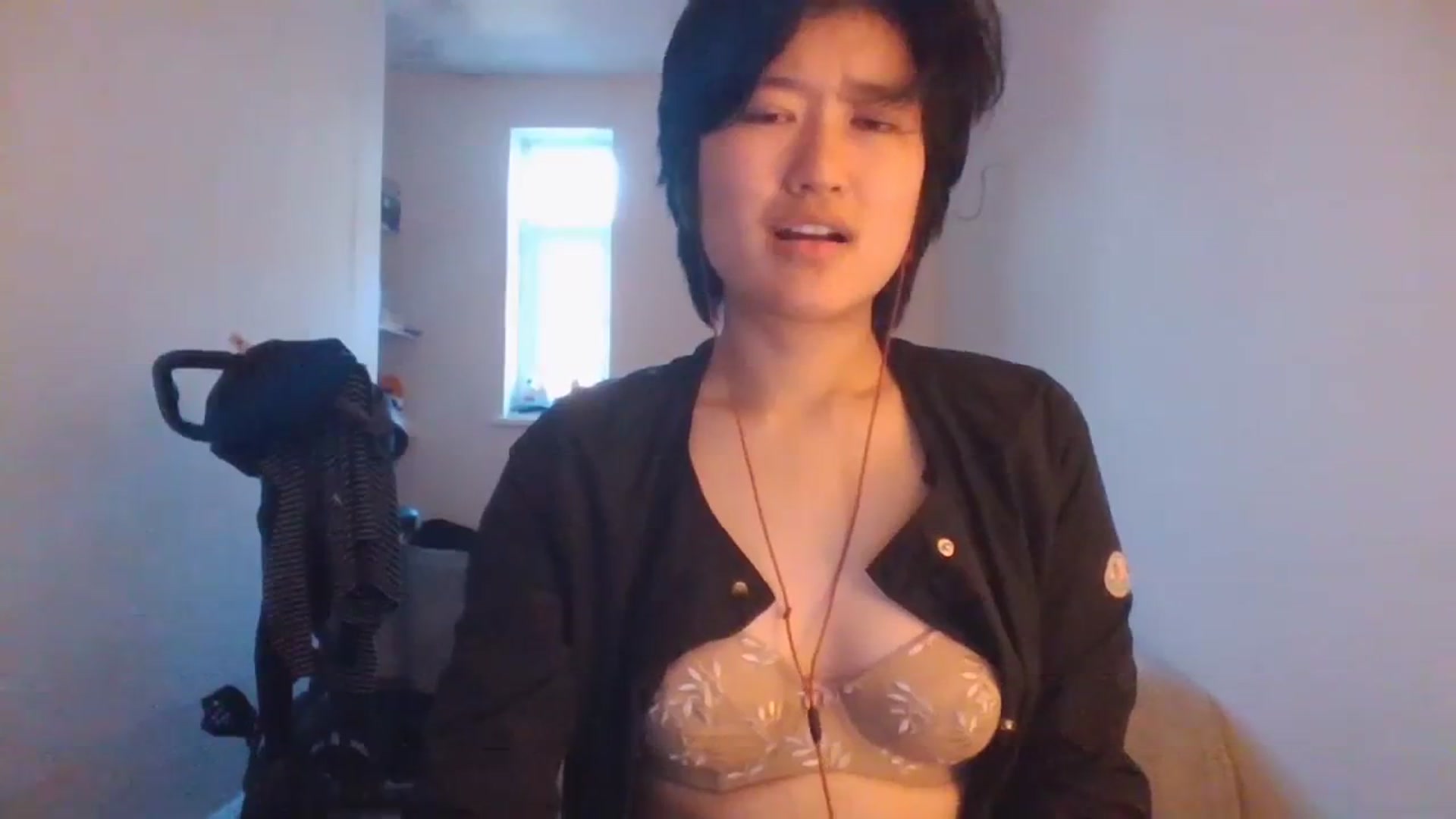 Gallery image thumbnail from asianfemale69's myfreecams stream on, 10/25/2023, 15:37 image 6 of 20