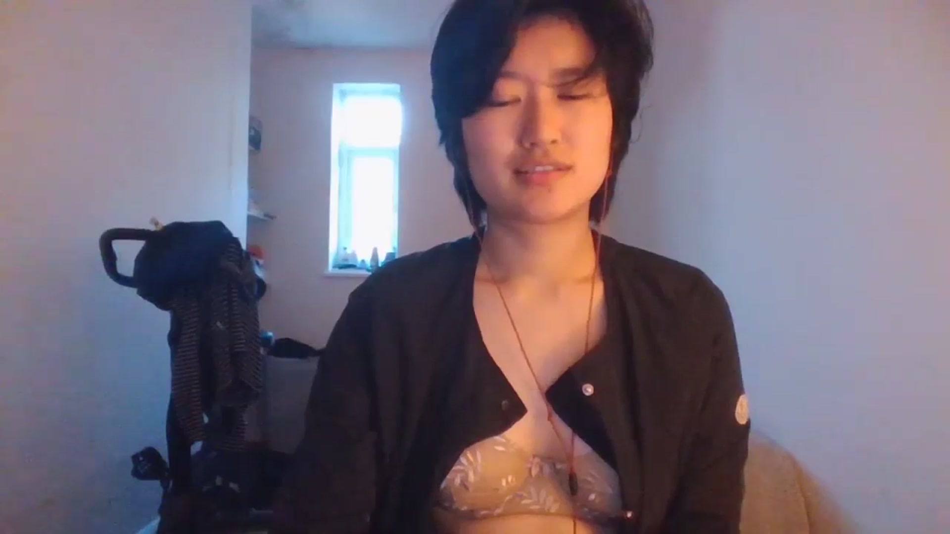 Gallery image thumbnail from asianfemale69's myfreecams stream on, 10/25/2023, 15:37 image 8 of 20