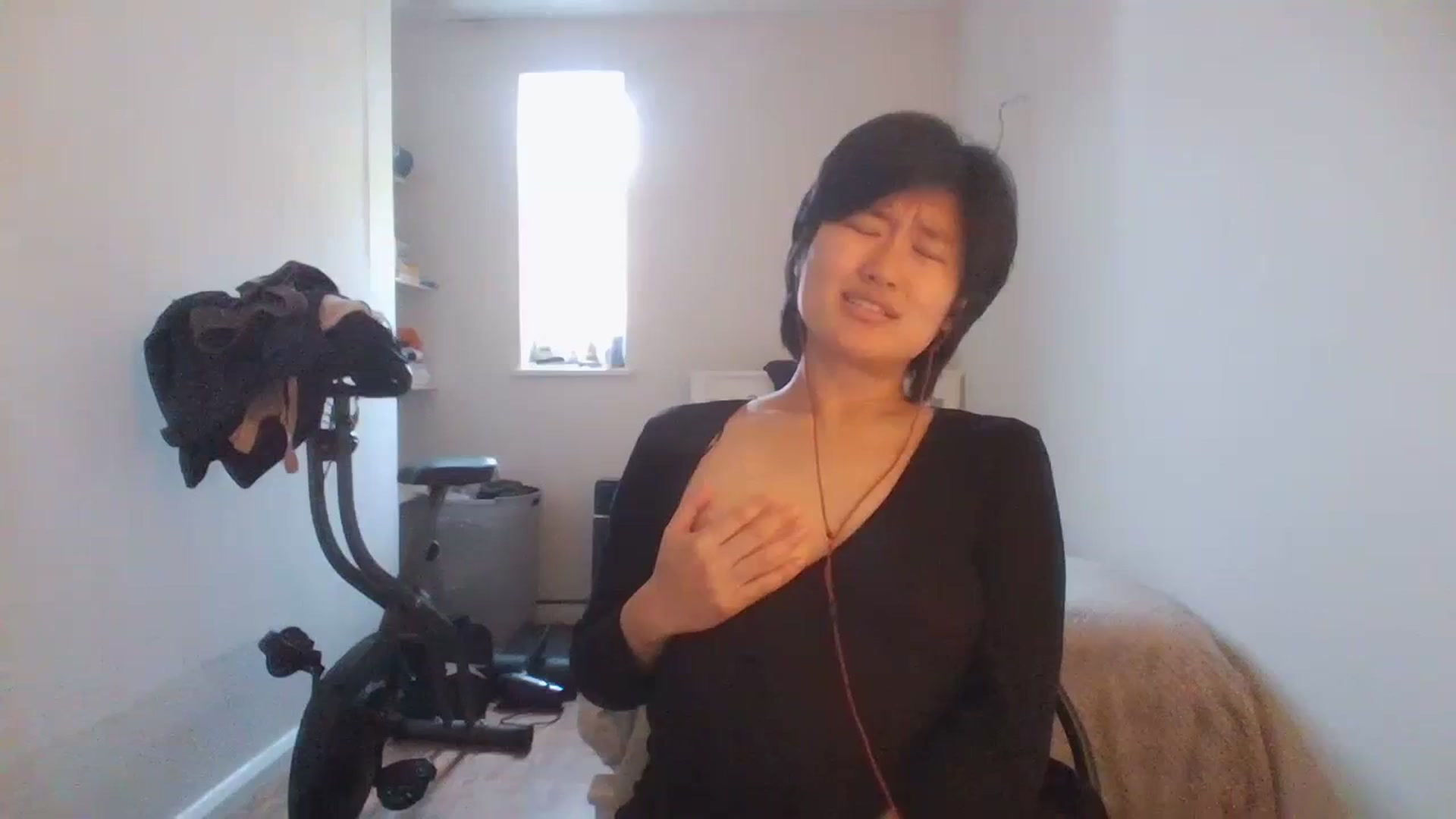 Gallery image thumbnail from asianfemale69's myfreecams stream on, 10/27/2023, 11:35 image 15 of 20