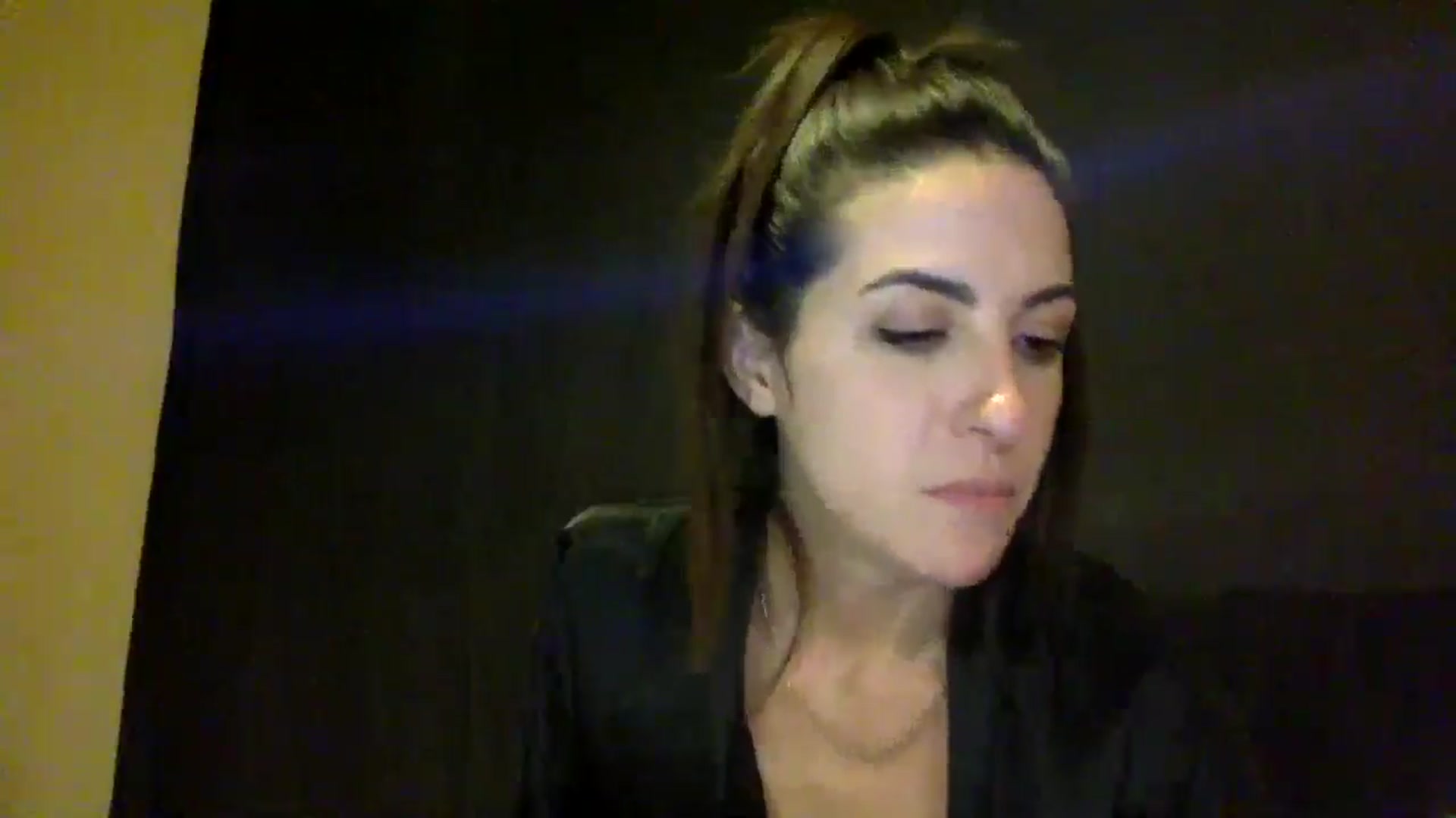 Gallery image thumbnail from astrolee's myfreecams stream on, 09/24/2025, 08:21 image 15 of 20
