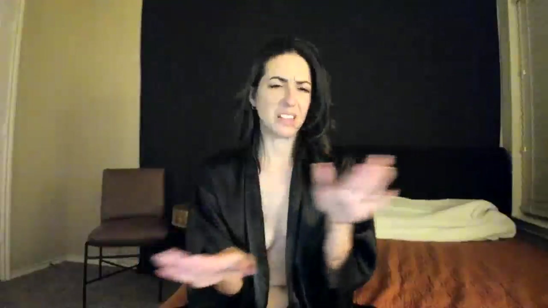 Gallery image thumbnail from astrolee's myfreecams stream on, 10/14/2025, 02:45 image 7 of 20