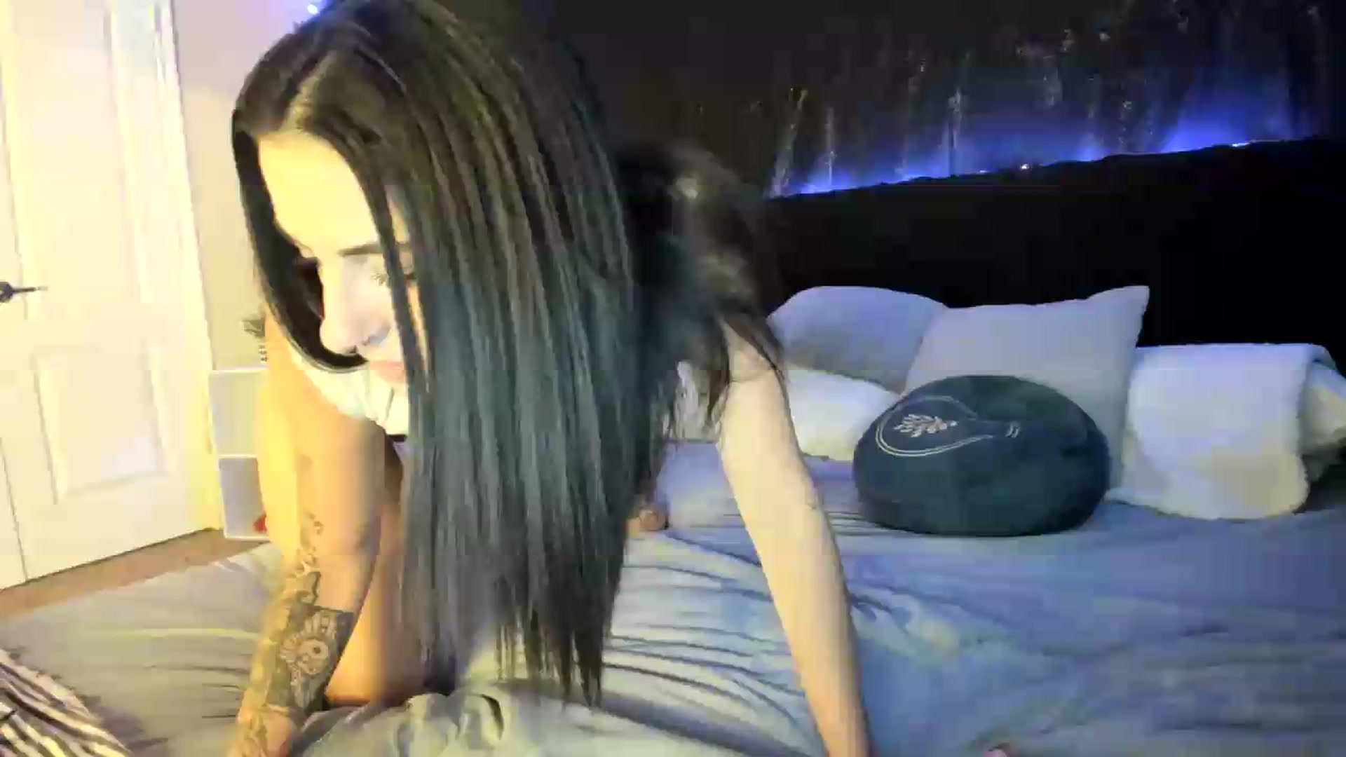 Gallery image thumbnail from astrolee's myfreecams stream on, 06/21/2026, 20:46 image 20 of 20