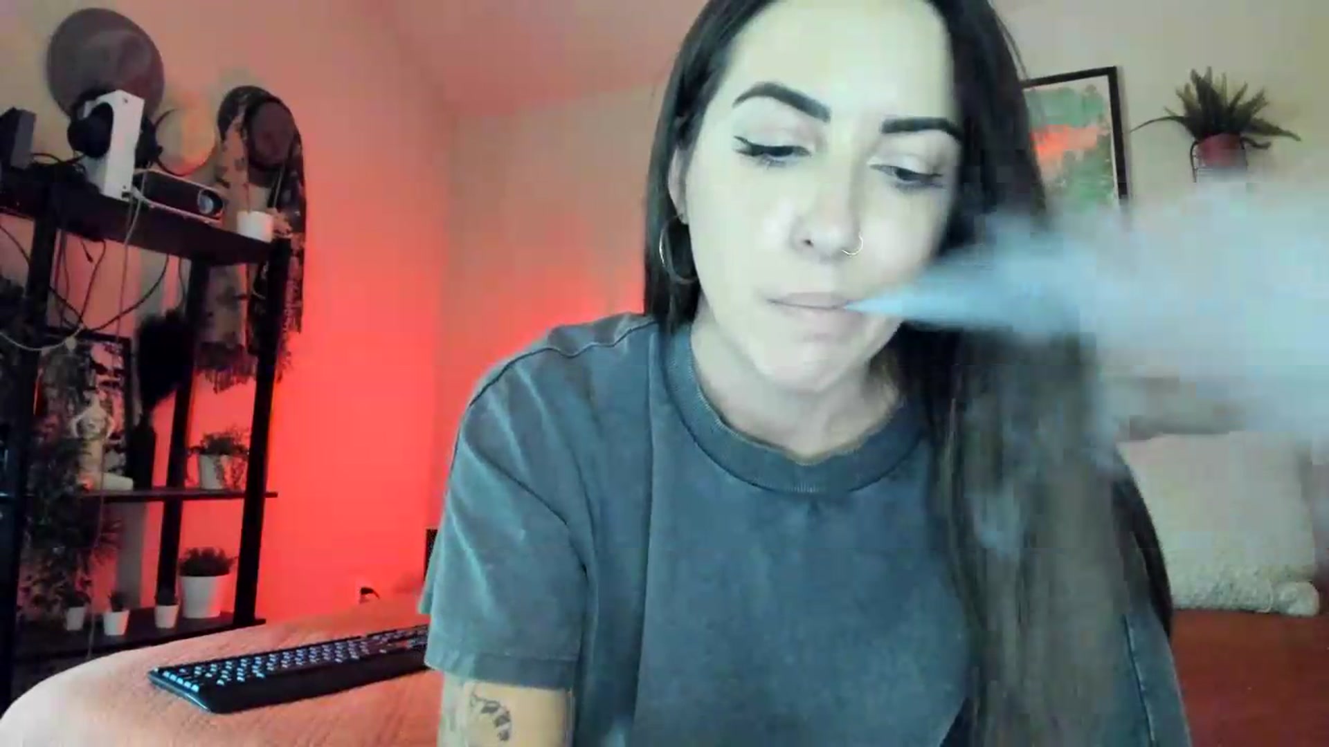 Gallery image thumbnail from astrolee's myfreecams stream on, 09/08/2026, 19:34 image 18 of 20