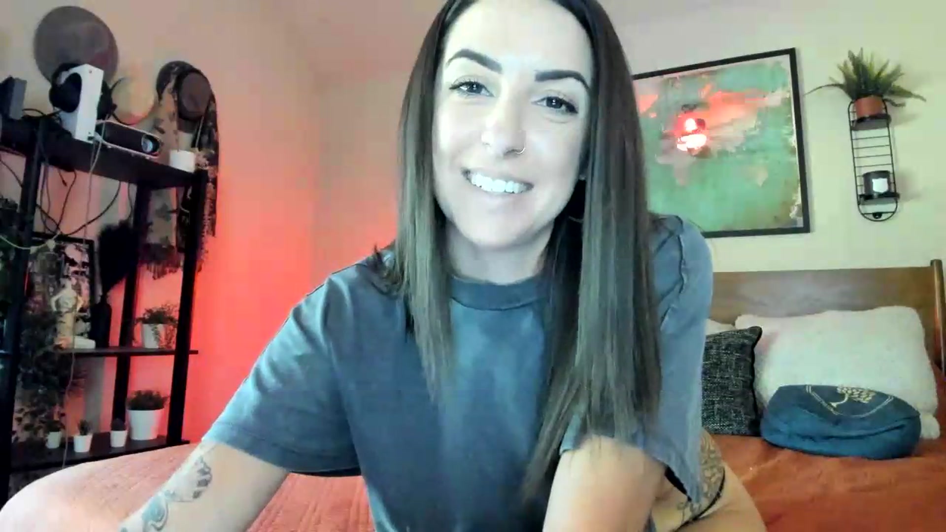 Gallery image thumbnail from astrolee's myfreecams stream on, 09/08/2026, 19:34 image 6 of 20