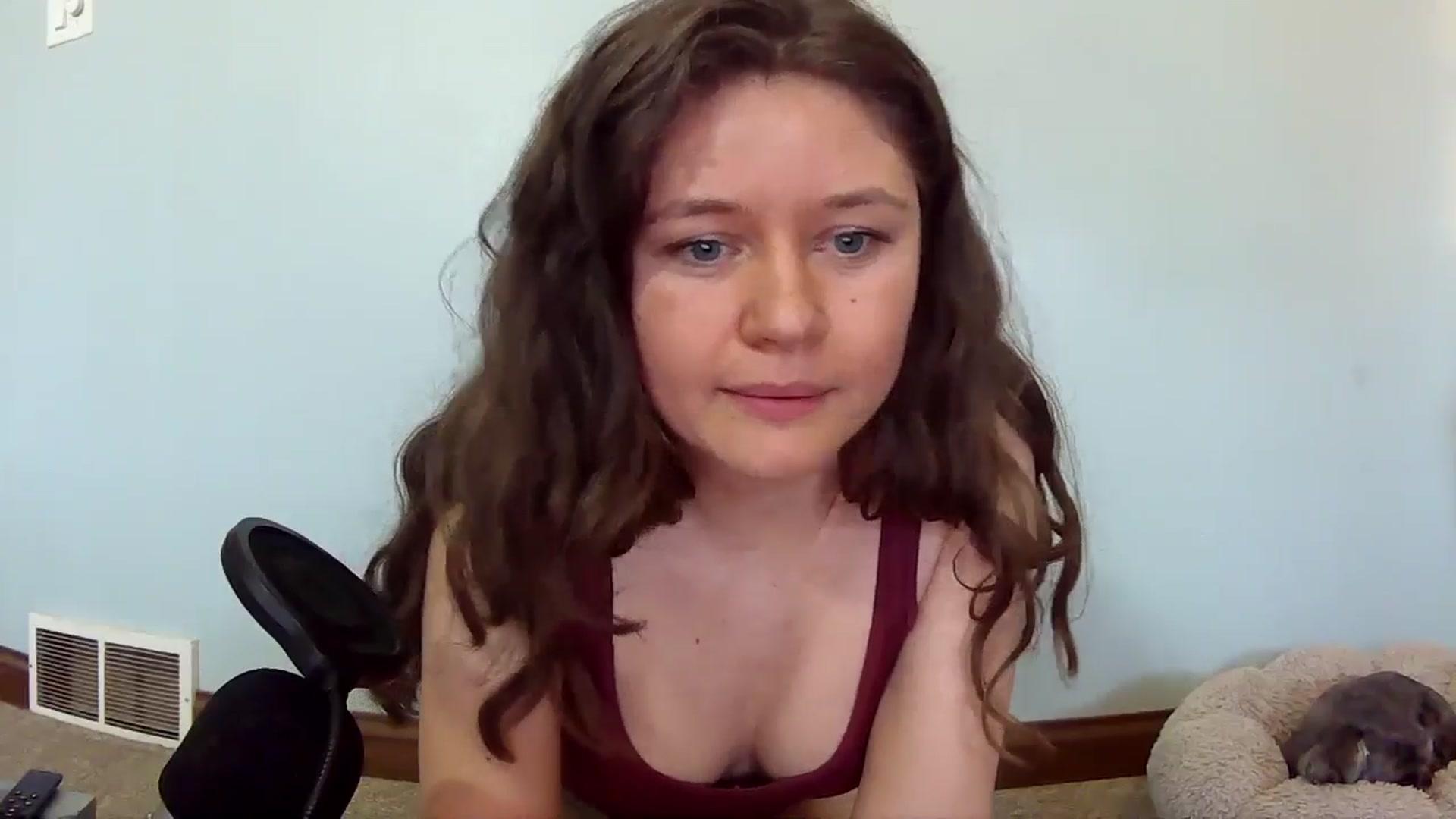 Gallery image thumbnail from astropoet's myfreecams stream on, 03/22/2026, 16:16 image 12 of 20