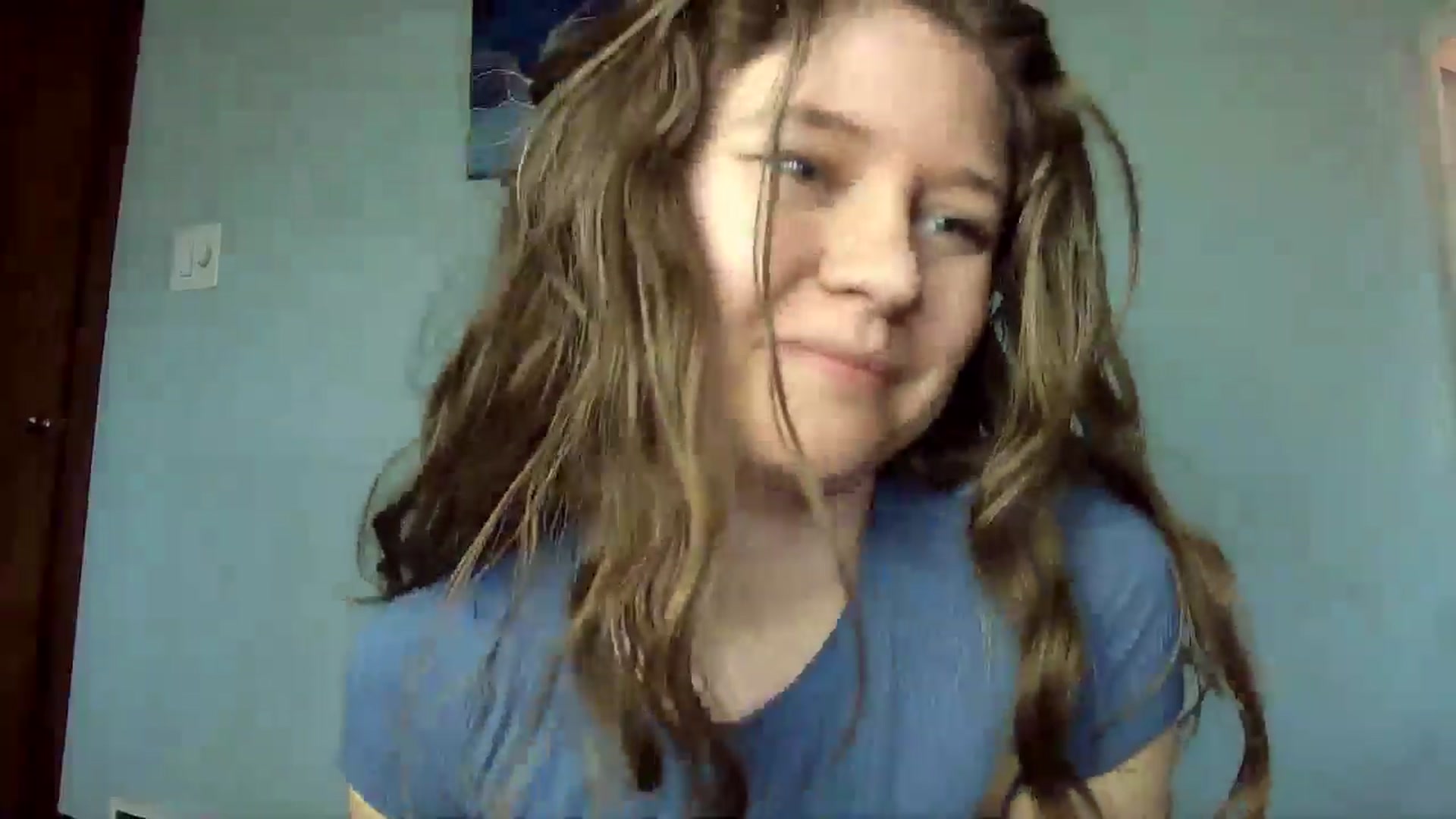 Gallery image thumbnail from astropoet's myfreecams stream on, 03/23/2026, 17:27 image 19 of 20