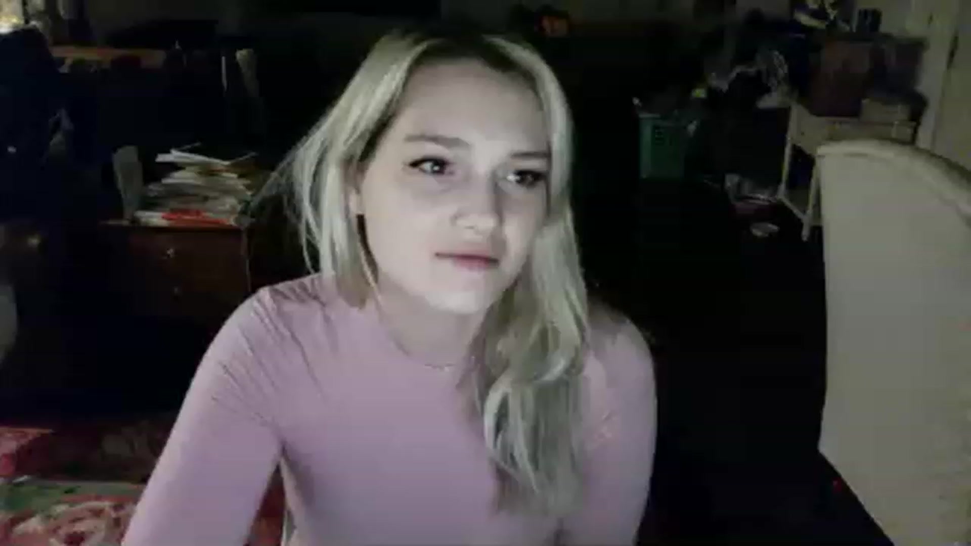 Gallery image thumbnail from aurora_22's myfreecams stream on, 11/17/2022, 08:36 image 16 of 20
