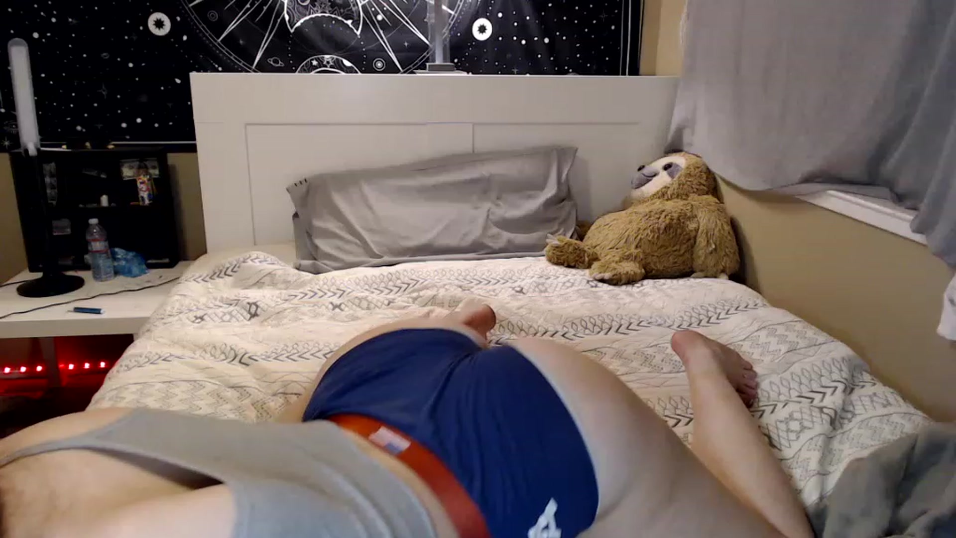 Gallery image thumbnail from auroralynnx's myfreecams stream on, 05/03/2023, 05:45 image 4 of 20