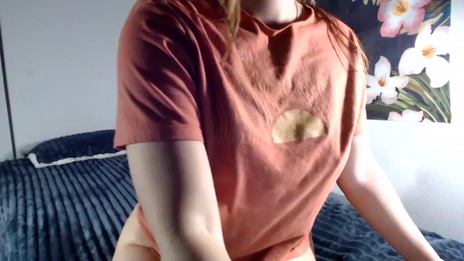 Gallery image thumbnail from auroralynnx's myfreecams stream on, 05/14/2023, 07:35 image 19 of 20