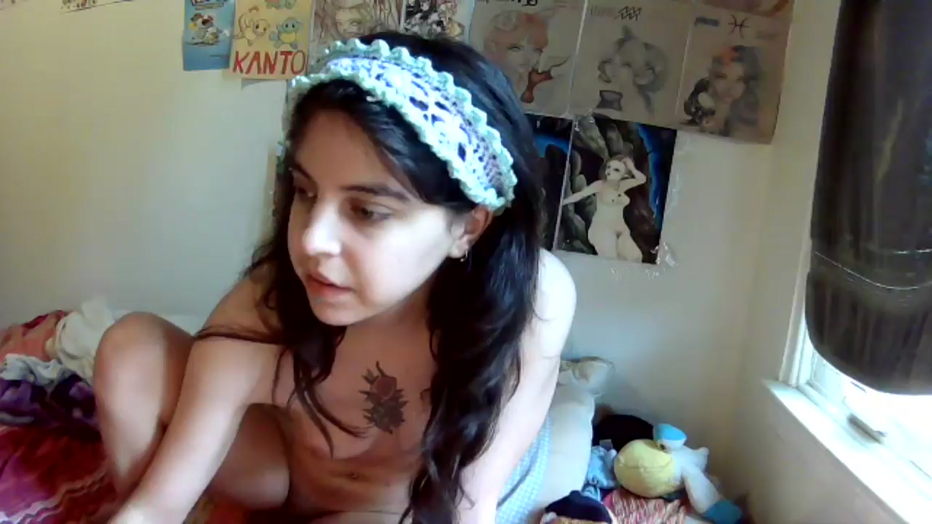 Gallery image thumbnail from auroravenom's myfreecams stream on, 05/21/2025, 17:01 image 14 of 20