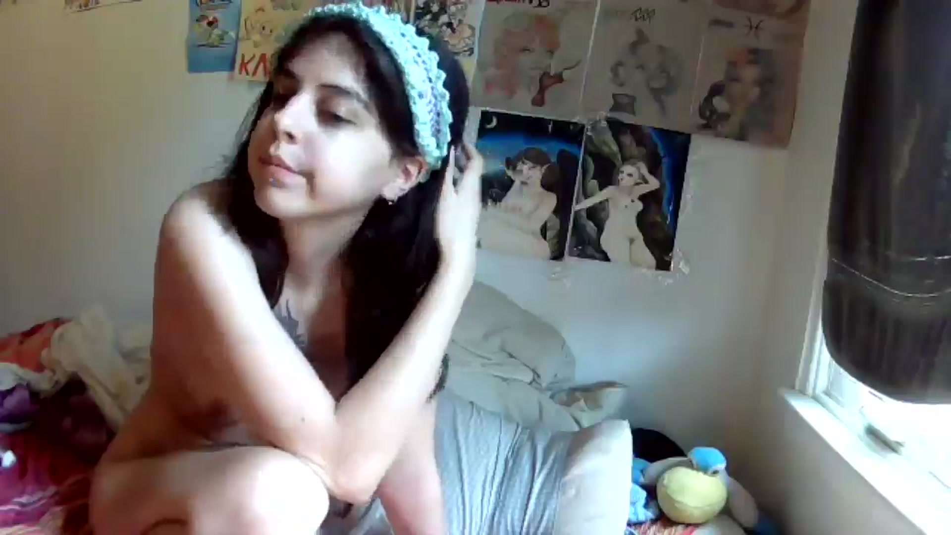Gallery image thumbnail from auroravenom's myfreecams stream on, 05/21/2025, 20:27 image 6 of 20