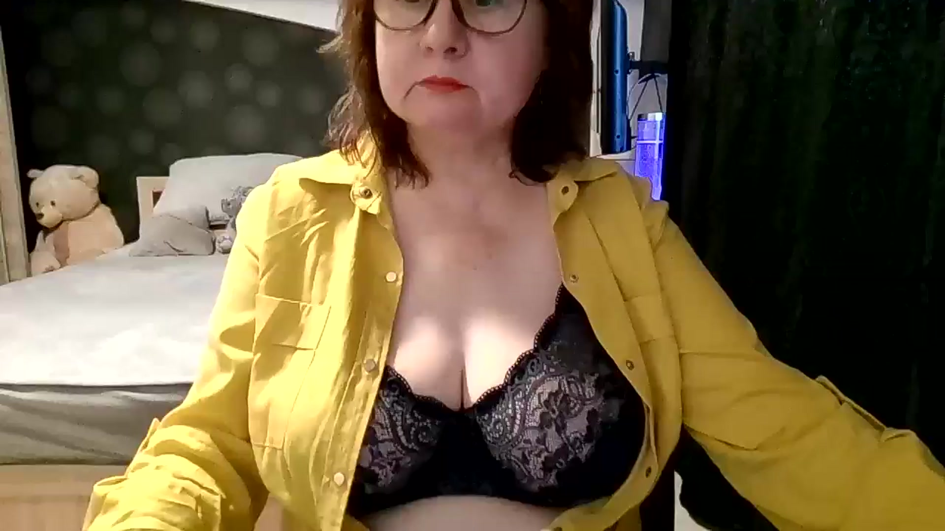 Gallery image thumbnail from autumnlove's myfreecams stream on, 10/21/2025, 15:29 image 3 of 20