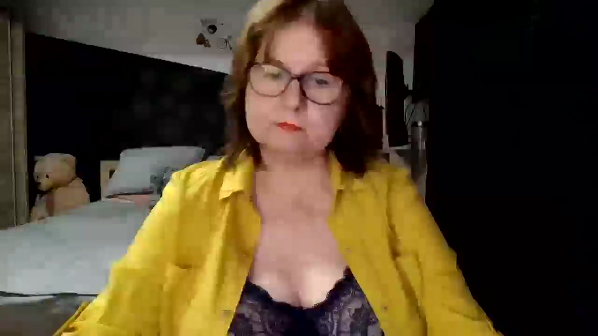 Gallery image thumbnail from autumnlove's myfreecams stream on, 10/21/2025, 21:07 image 8 of 20