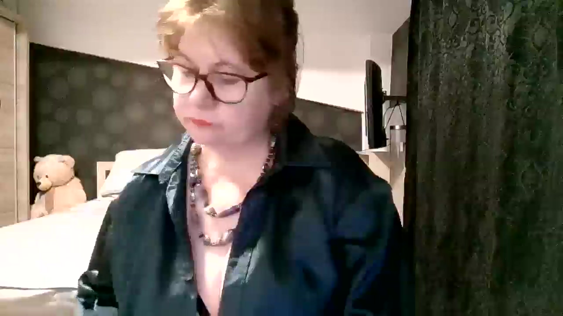 Gallery image thumbnail from autumnlove's myfreecams stream on, 10/22/2025, 23:19 image 12 of 20