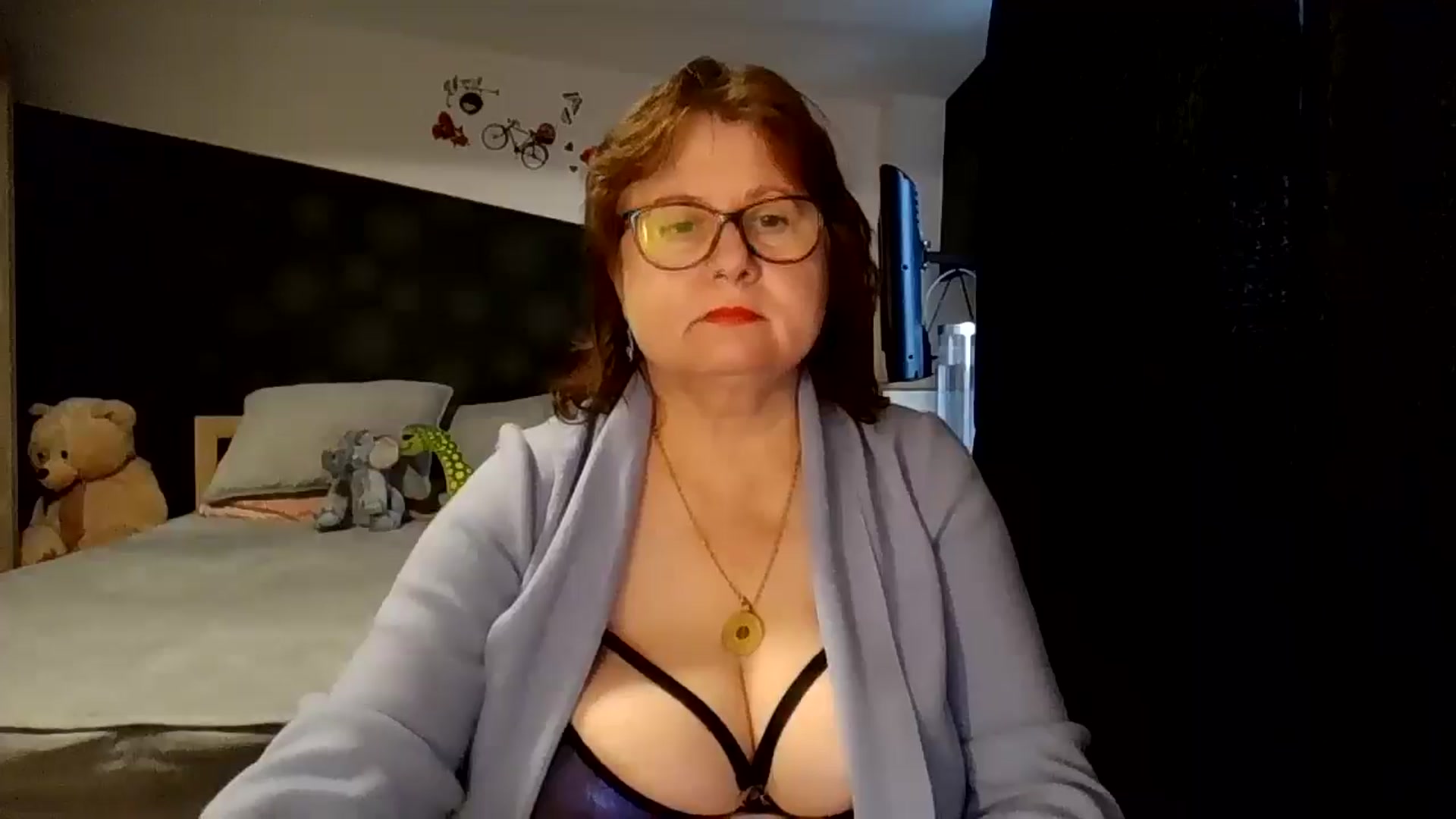 Gallery image thumbnail from autumnlove's myfreecams stream on, 10/23/2025, 15:46 image 7 of 20