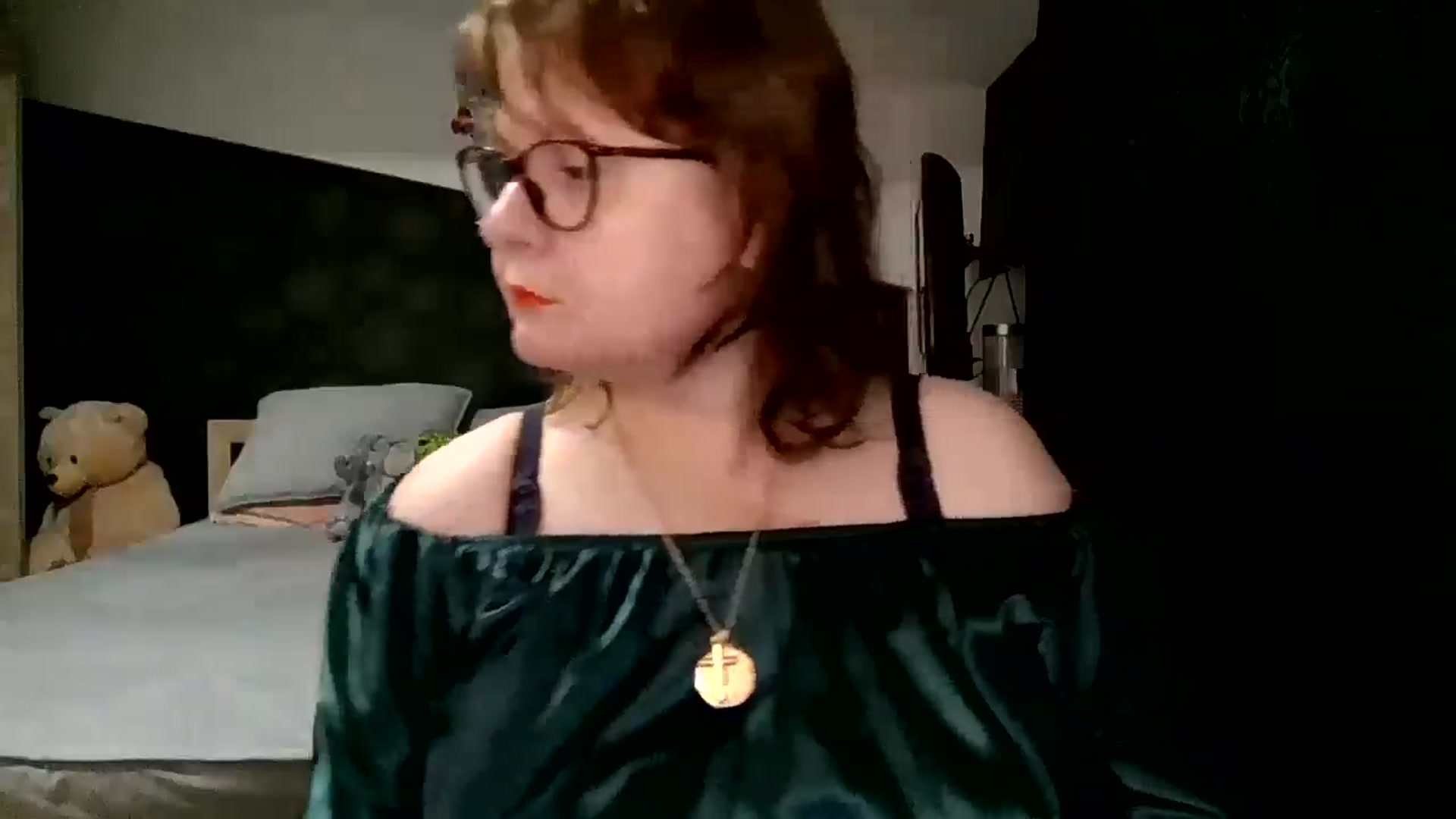 Gallery image thumbnail from autumnlove's myfreecams stream on, 10/23/2025, 22:17 image 13 of 20