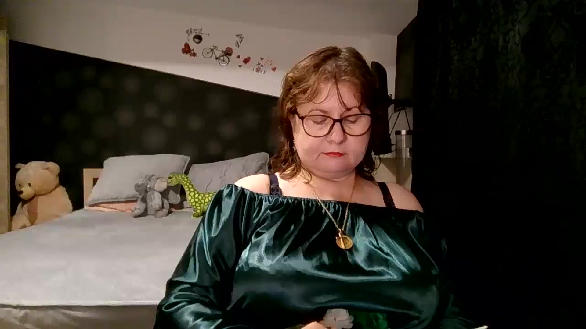Gallery image thumbnail from autumnlove's myfreecams stream on, 10/23/2025, 22:17 image 20 of 20