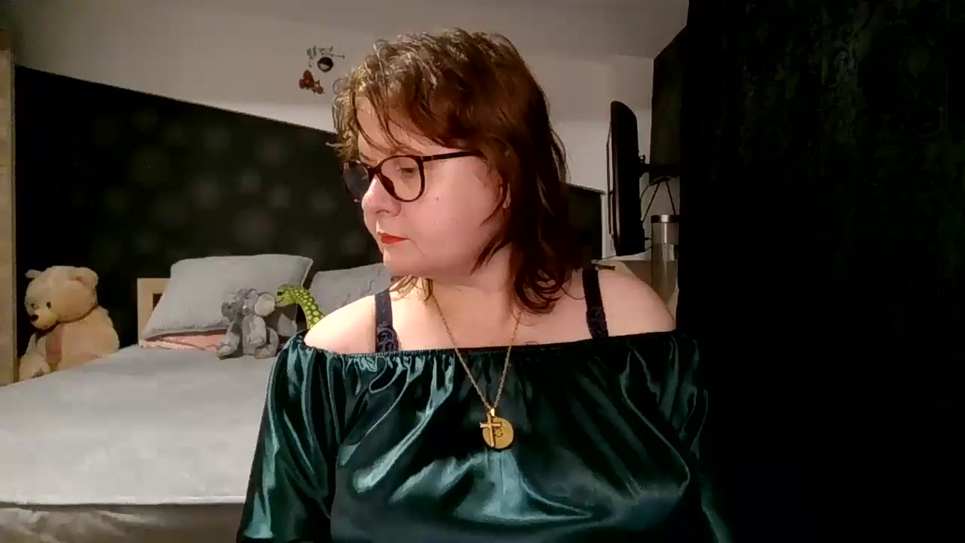 Gallery image thumbnail from autumnlove's myfreecams stream on, 10/23/2025, 22:17 image 16 of 20