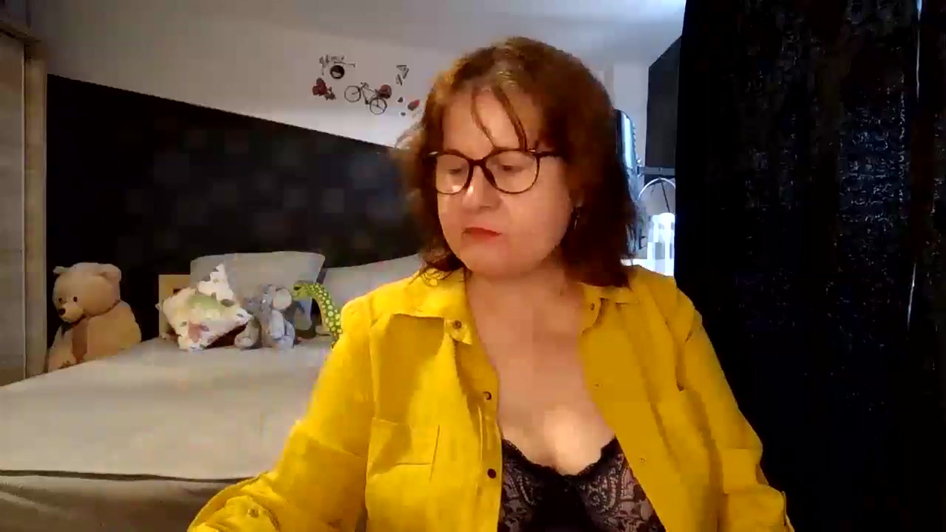 Gallery image thumbnail from autumnlove's myfreecams stream on, 10/26/2025, 13:13 image 19 of 20