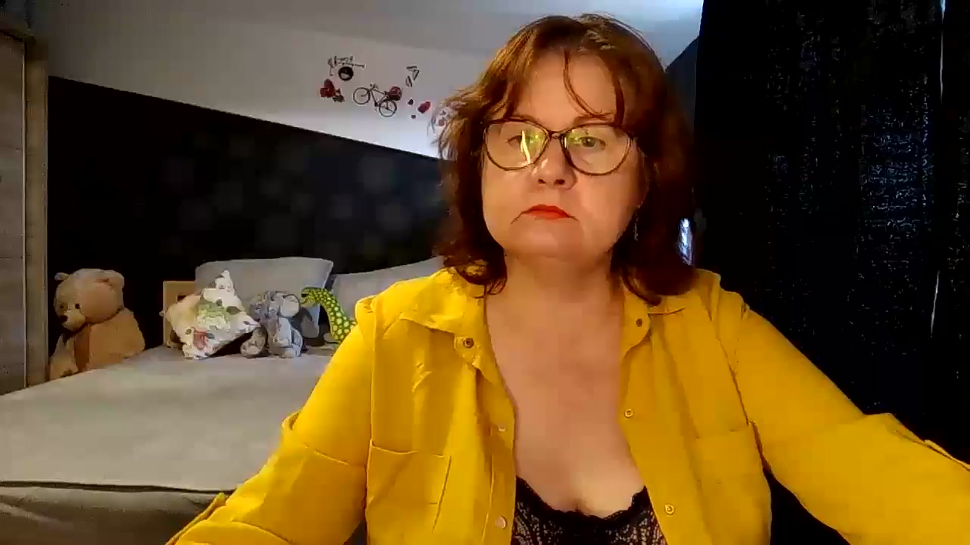 Gallery image thumbnail from autumnlove's myfreecams stream on, 10/26/2025, 13:13 image 4 of 20