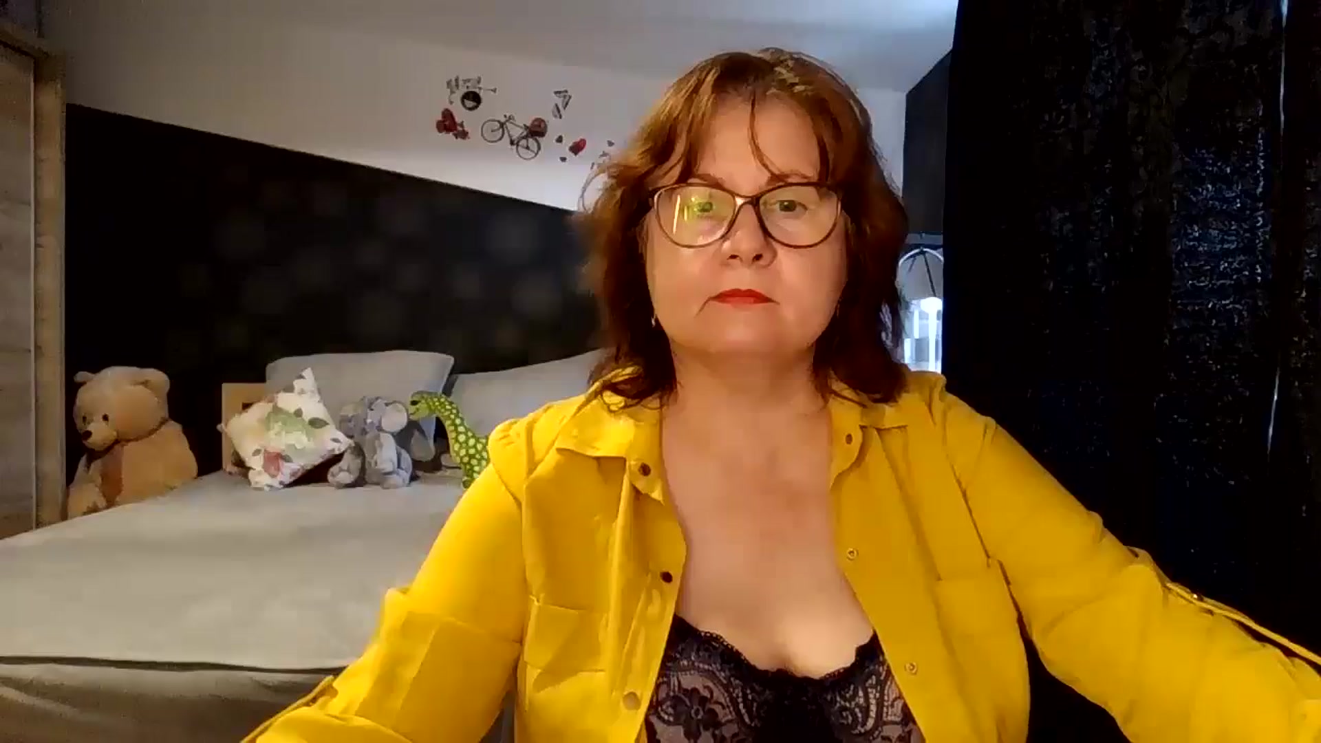 Gallery image thumbnail from autumnlove's myfreecams stream on, 10/26/2025, 14:51 image 2 of 20