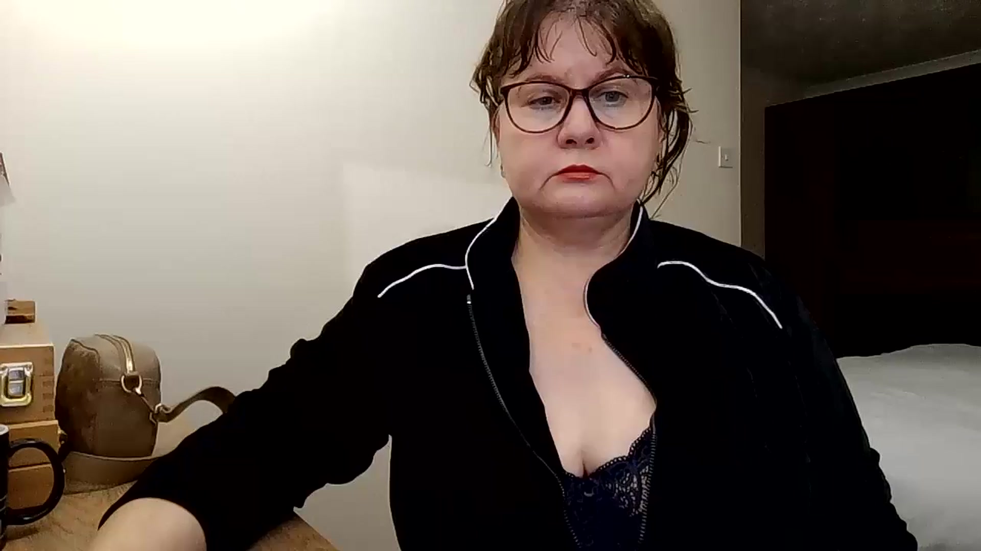Gallery image thumbnail from autumnlove's myfreecams stream on, 11/14/2025, 19:37 image 4 of 20
