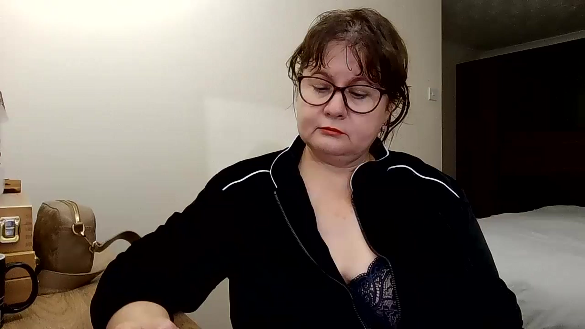 Gallery image thumbnail from autumnlove's myfreecams stream on, 11/14/2025, 19:37 image 1 of 20