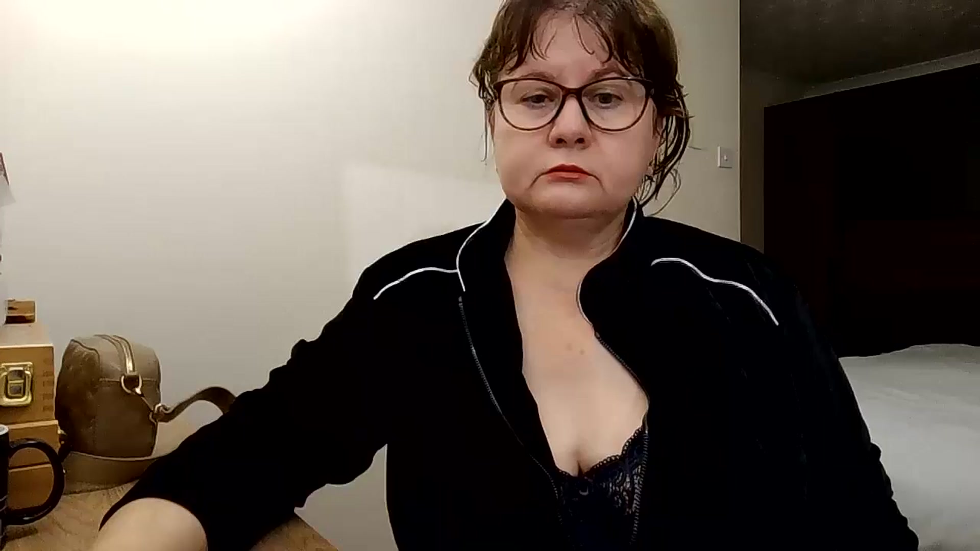 Gallery image thumbnail from autumnlove's myfreecams stream on, 11/14/2025, 19:37 image 3 of 20