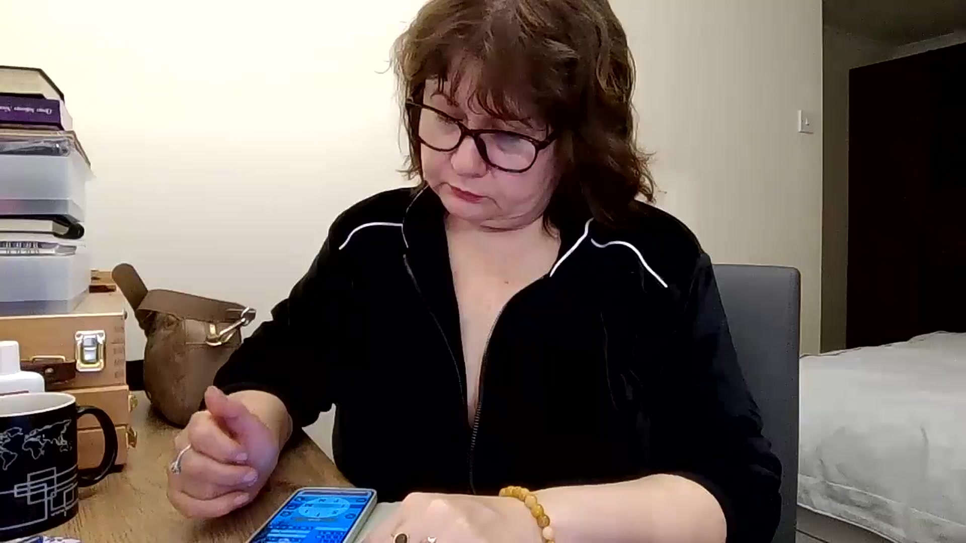 Gallery image thumbnail from autumnlove's myfreecams stream on, 11/15/2025, 19:56 image 6 of 20
