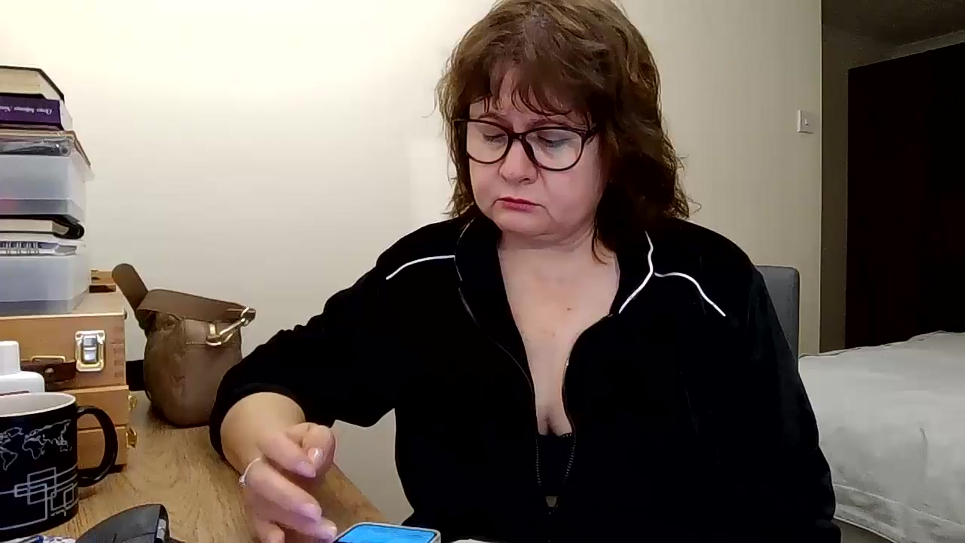 Gallery image thumbnail from autumnlove's myfreecams stream on, 11/15/2025, 19:56 image 10 of 20