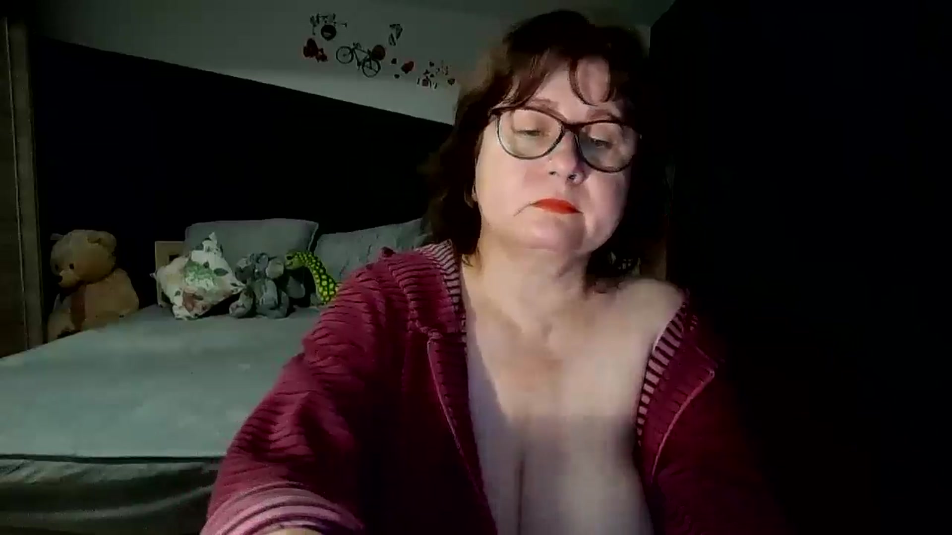 Gallery image thumbnail from autumnlove's myfreecams stream on, 12/20/2025, 20:18 image 11 of 20