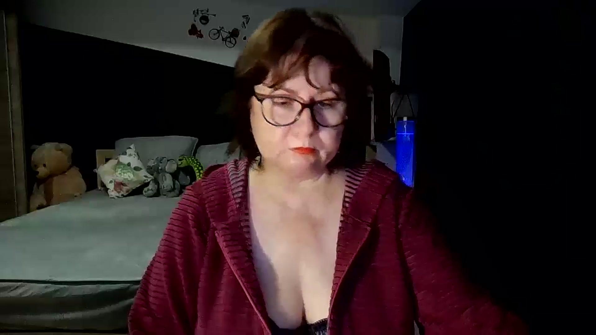 Gallery image thumbnail from autumnlove's myfreecams stream on, 12/20/2025, 20:18 image 6 of 20