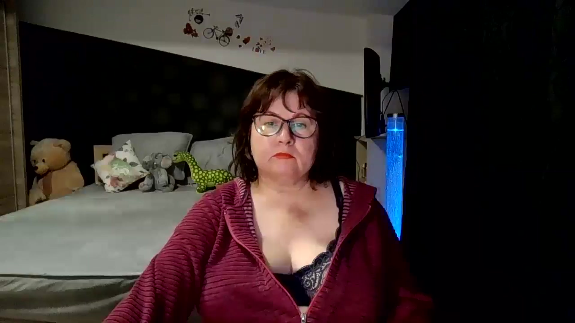 Gallery image thumbnail from autumnlove's myfreecams stream on, 12/20/2025, 20:18 image 8 of 20