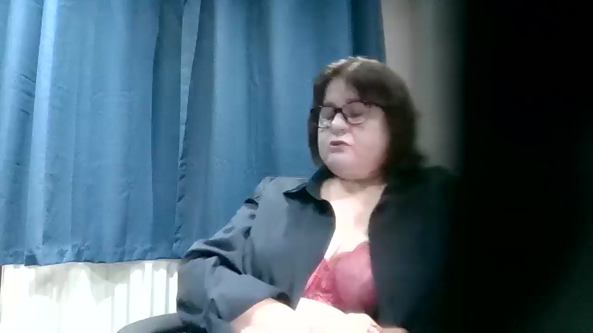 Gallery image thumbnail from autumnlove's myfreecams stream on, 12/28/2025, 16:11 image 17 of 20
