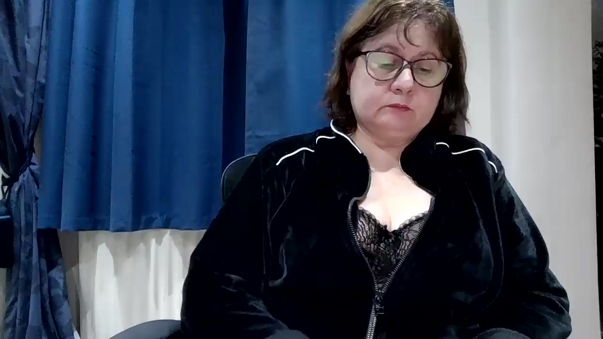 Gallery image thumbnail from autumnlove's myfreecams stream on, 01/08/2026, 14:04 image 2 of 20