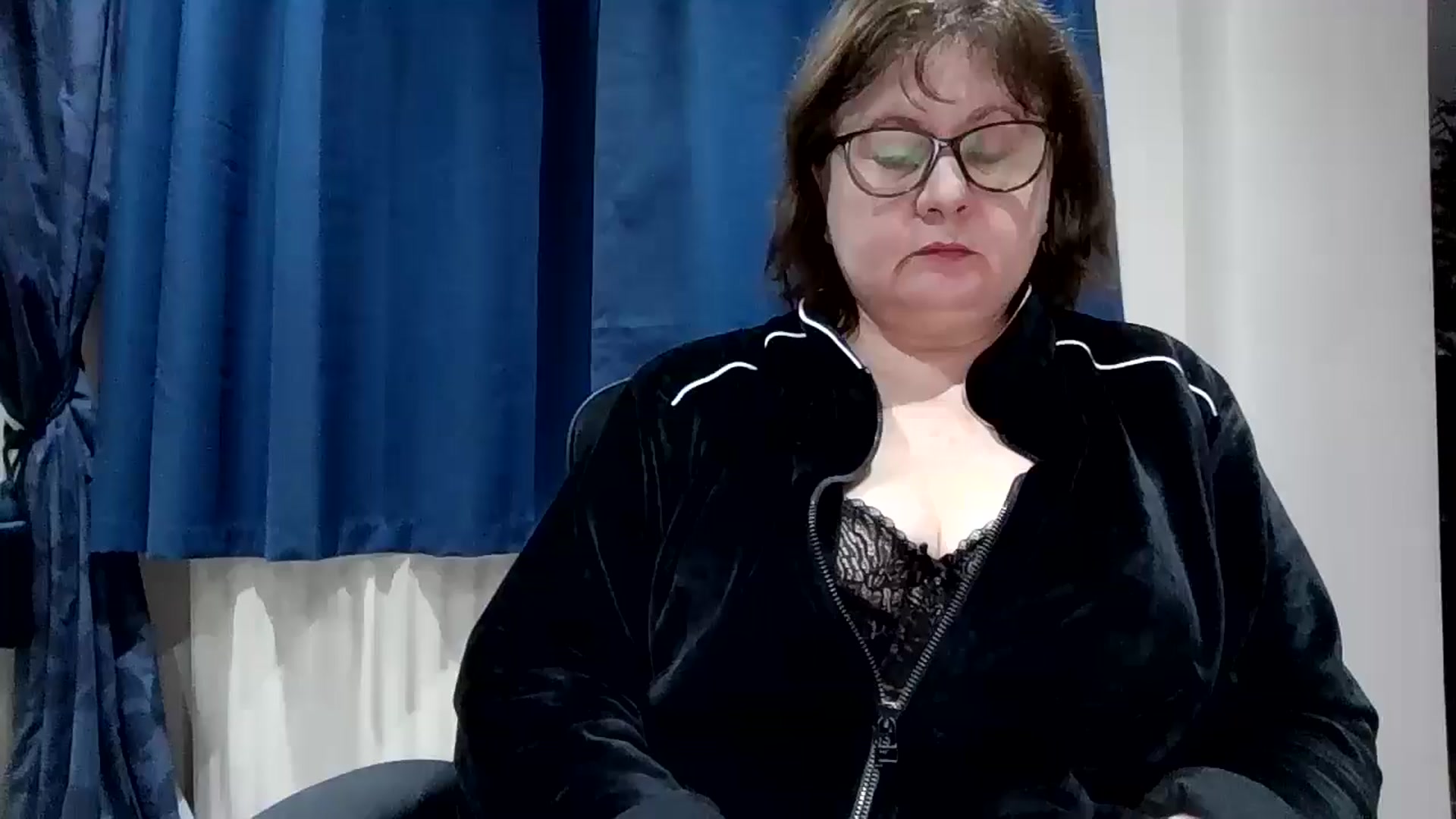 Gallery image thumbnail from autumnlove's myfreecams stream on, 01/08/2026, 14:04 image 6 of 20