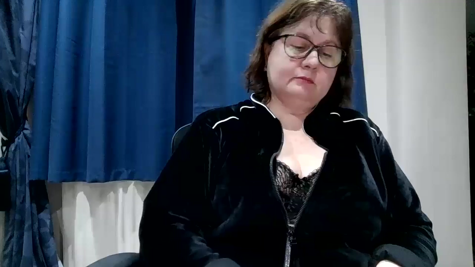 Gallery image thumbnail from autumnlove's myfreecams stream on, 01/08/2026, 14:04 image 9 of 20