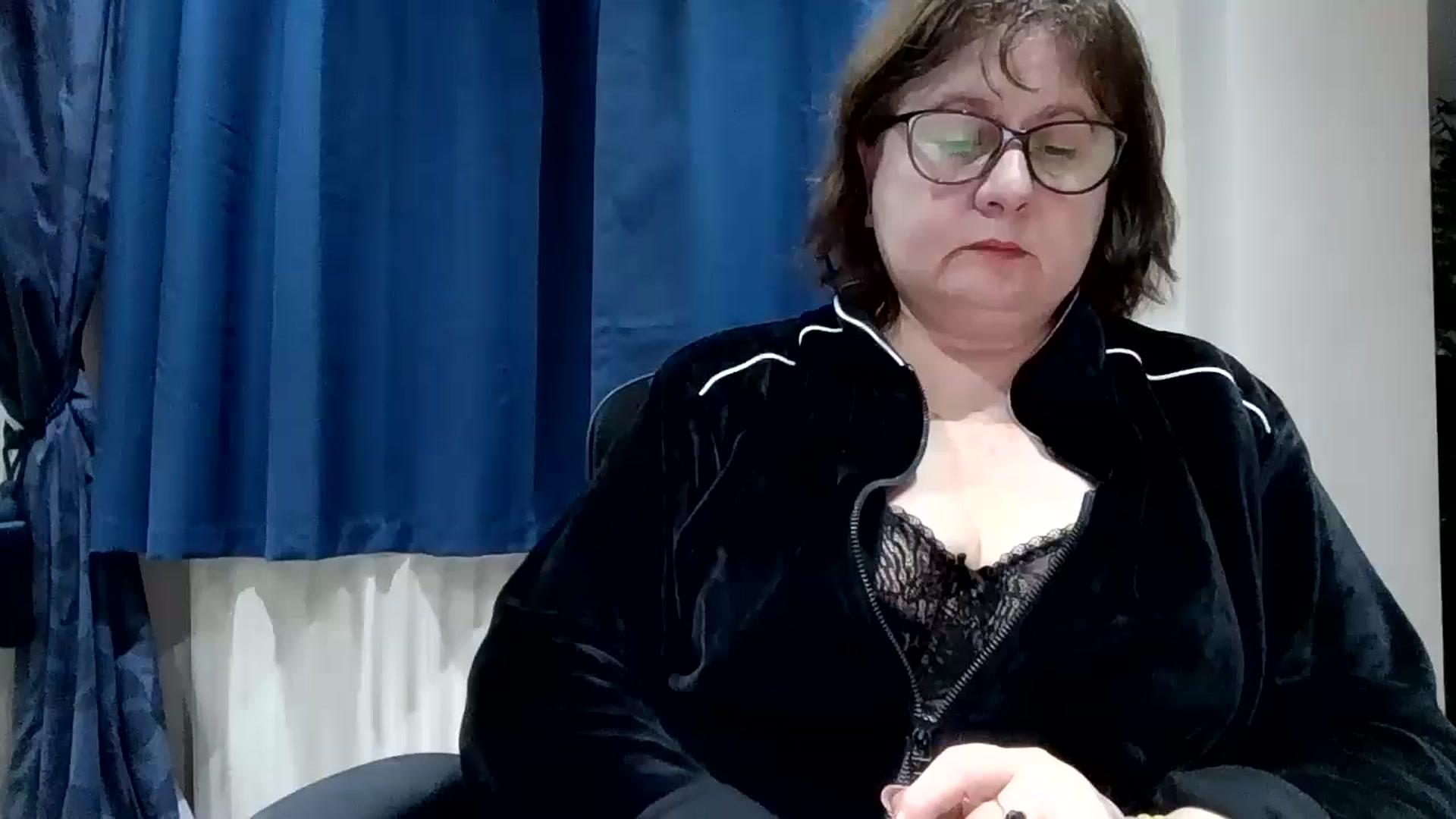 Gallery image thumbnail from autumnlove's myfreecams stream on, 01/08/2026, 14:04 image 3 of 20