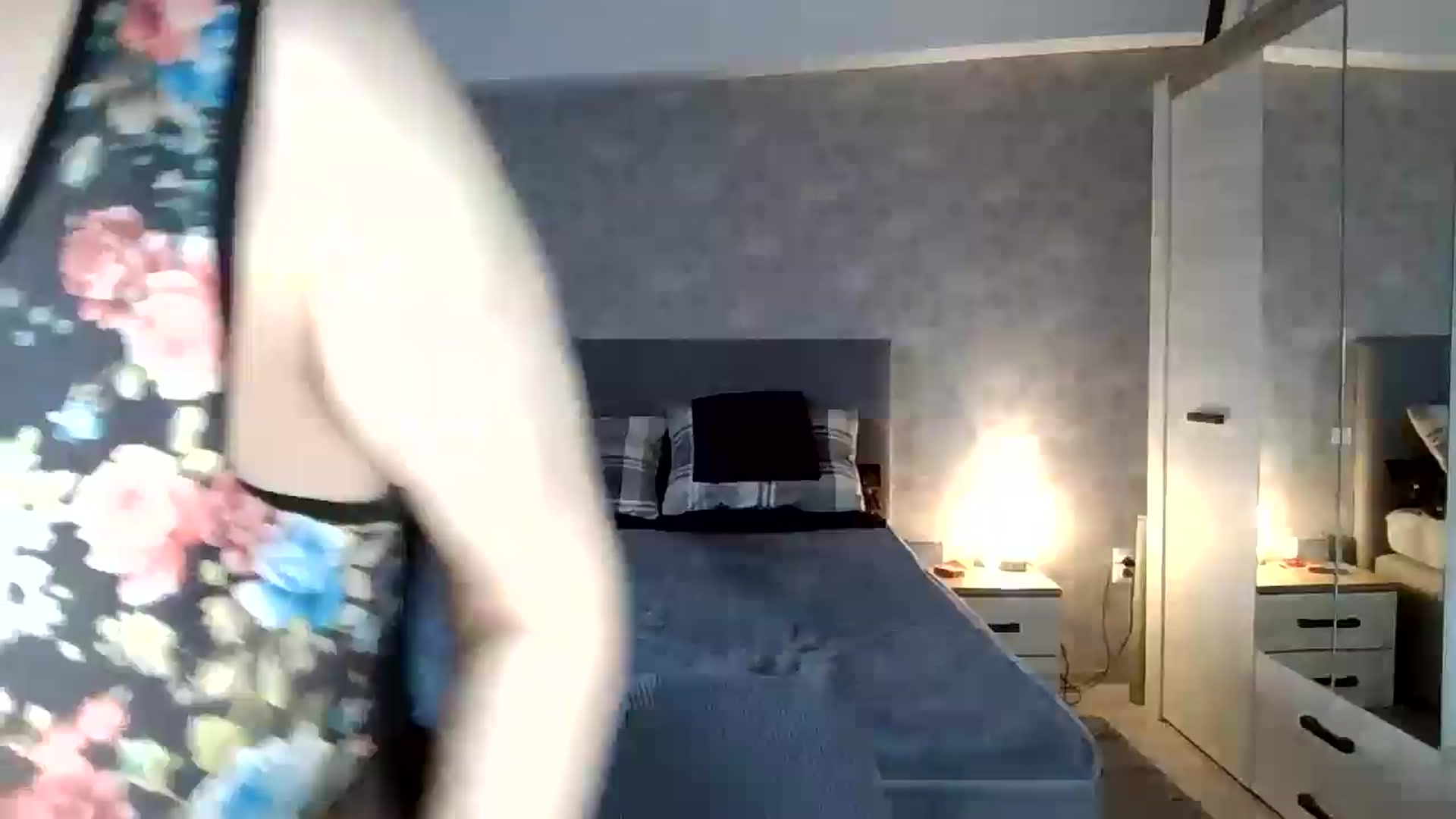 Gallery image thumbnail from autumnlove's myfreecams stream on, 04/03/2026, 12:39 image 1 of 20