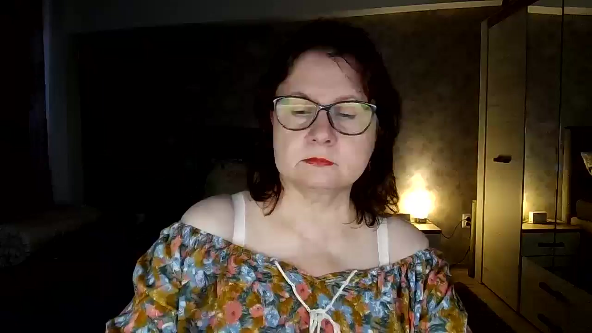 Gallery image thumbnail from autumnlove's myfreecams stream on, 04/18/2026, 14:44 image 6 of 20