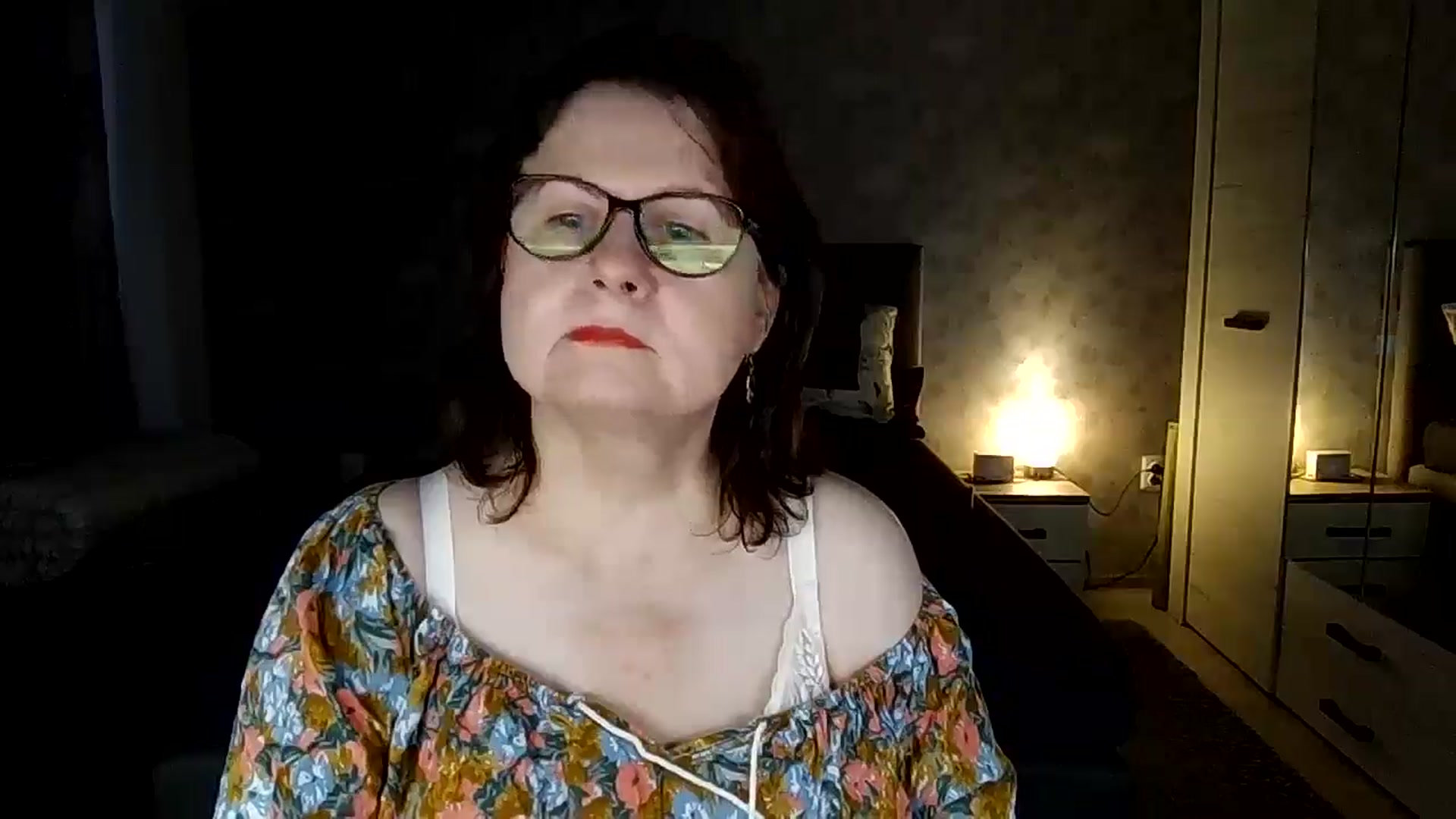 Gallery image thumbnail from autumnlove's myfreecams stream on, 04/18/2026, 14:44 image 14 of 20
