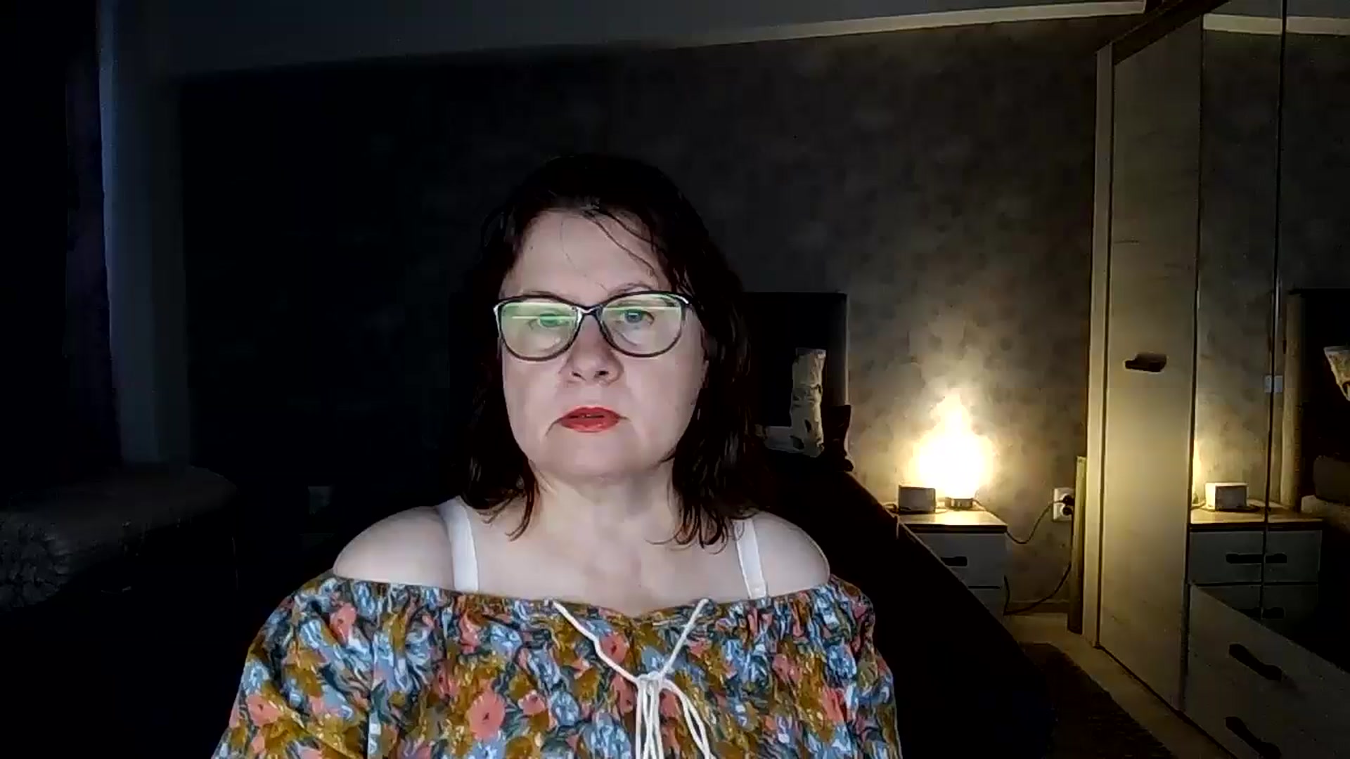 Gallery image thumbnail from autumnlove's myfreecams stream on, 04/18/2026, 14:44 image 4 of 20