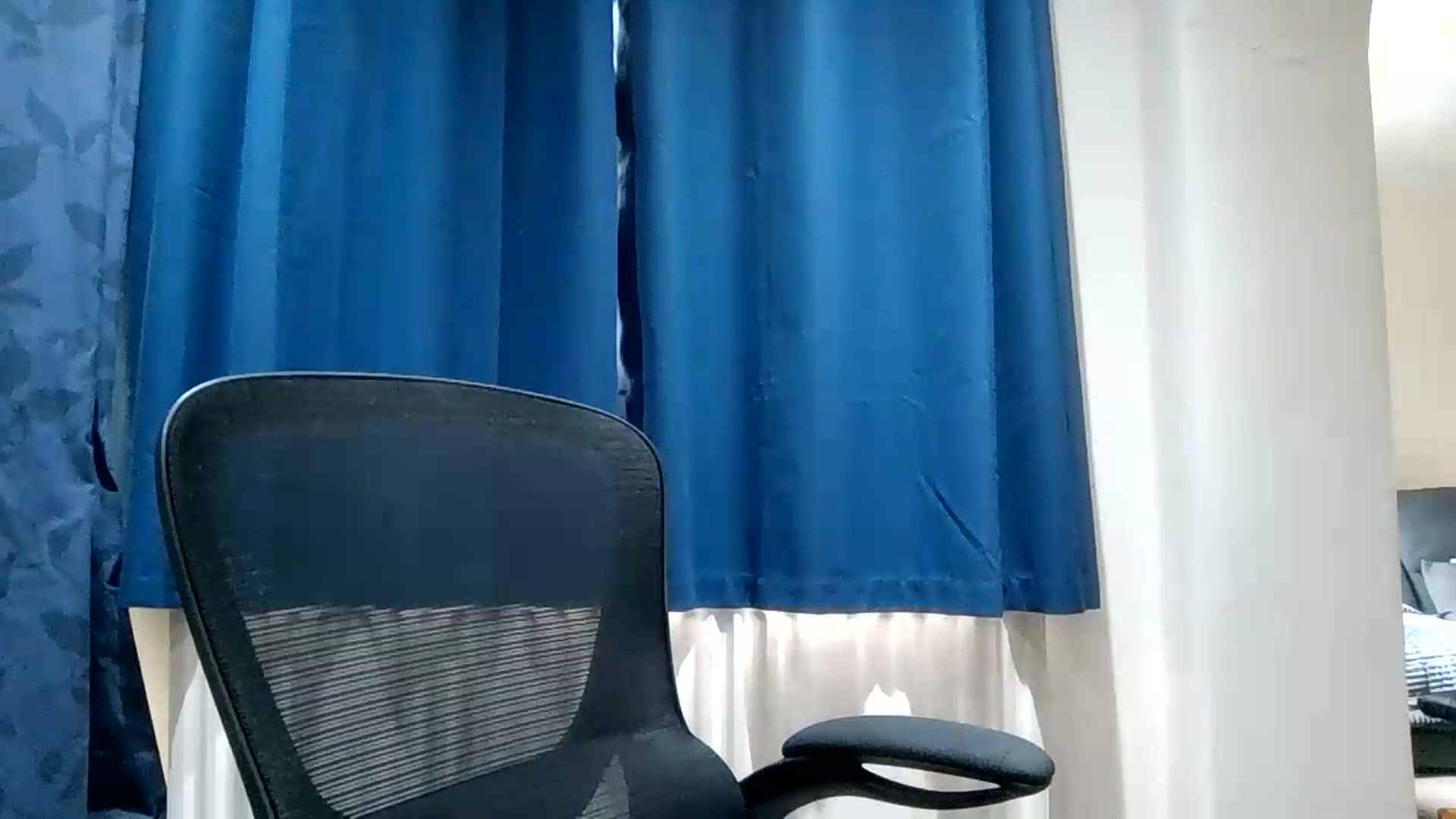 Gallery image thumbnail from autumnlove's myfreecams stream on, 05/31/2026, 13:37 image 3 of 20