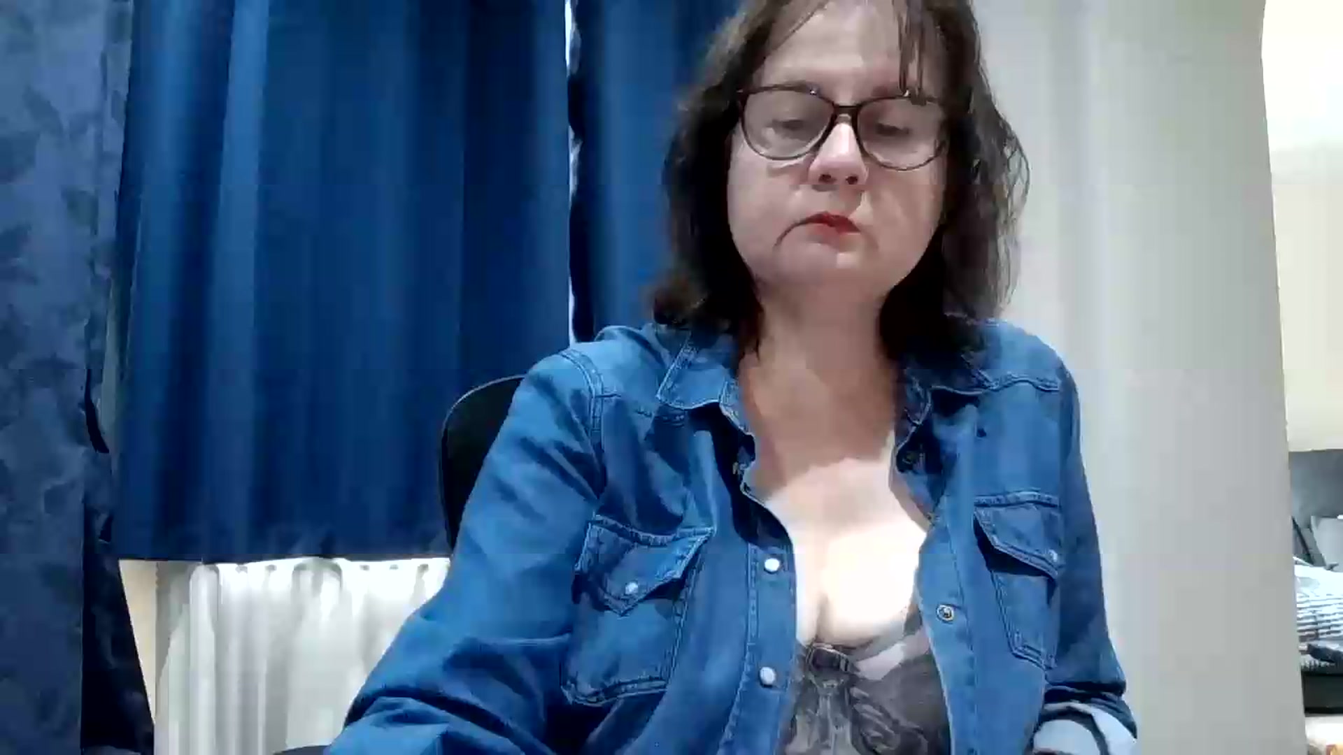 Gallery image thumbnail from autumnlove's myfreecams stream on, 05/31/2026, 13:37 image 5 of 20