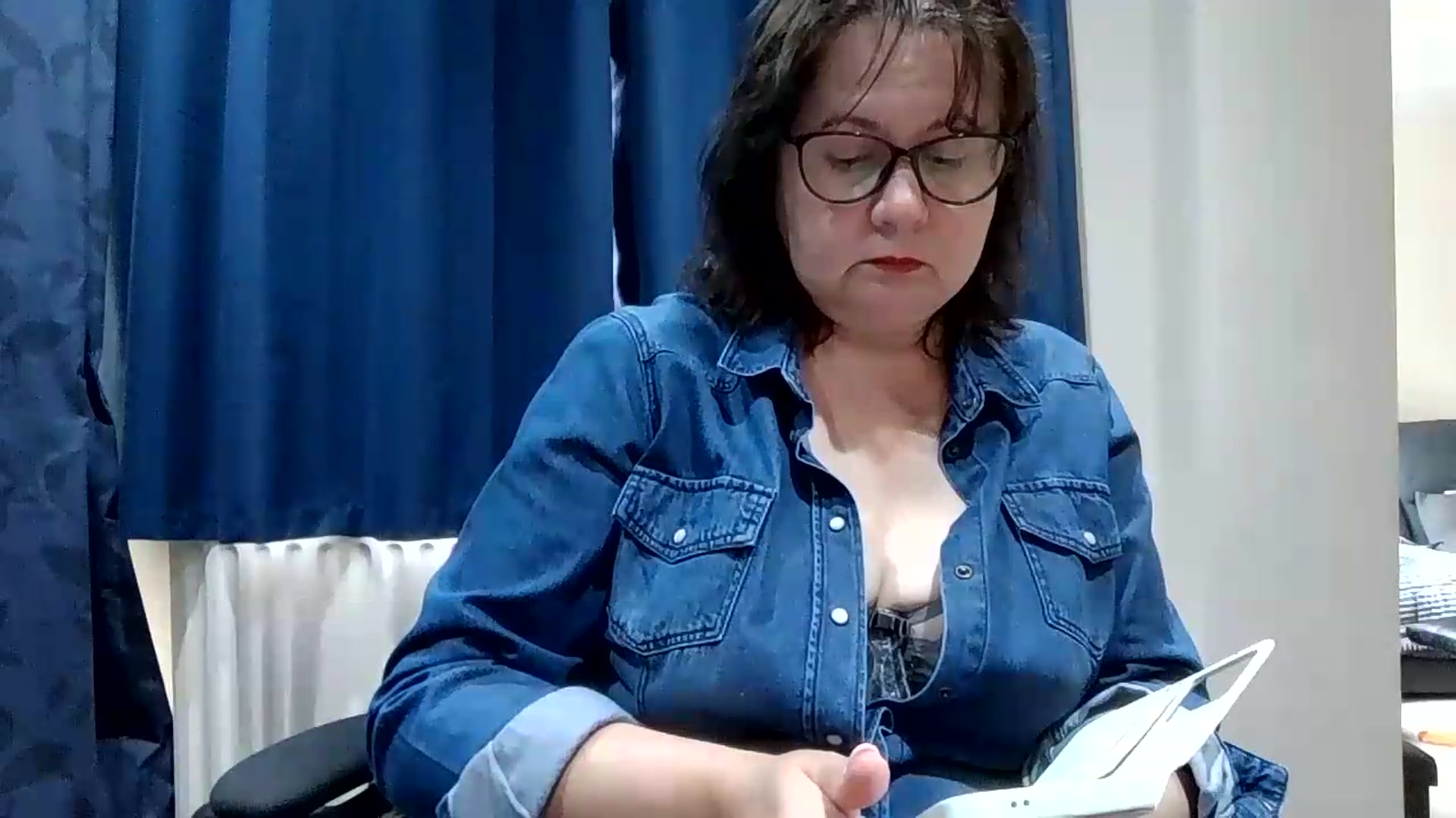 Gallery image thumbnail from autumnlove's myfreecams stream on, 05/31/2026, 13:37 image 16 of 20