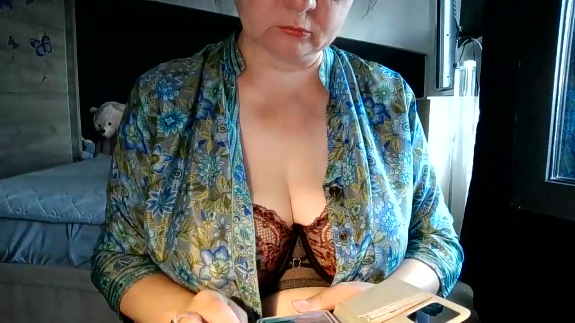 Gallery image thumbnail from autumnlove's myfreecams stream on, 07/24/2026, 12:02 image 18 of 20