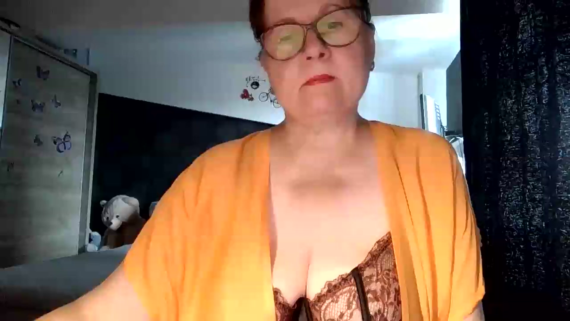Gallery image thumbnail from autumnlove's myfreecams stream on, 08/06/2026, 10:50 image 12 of 20