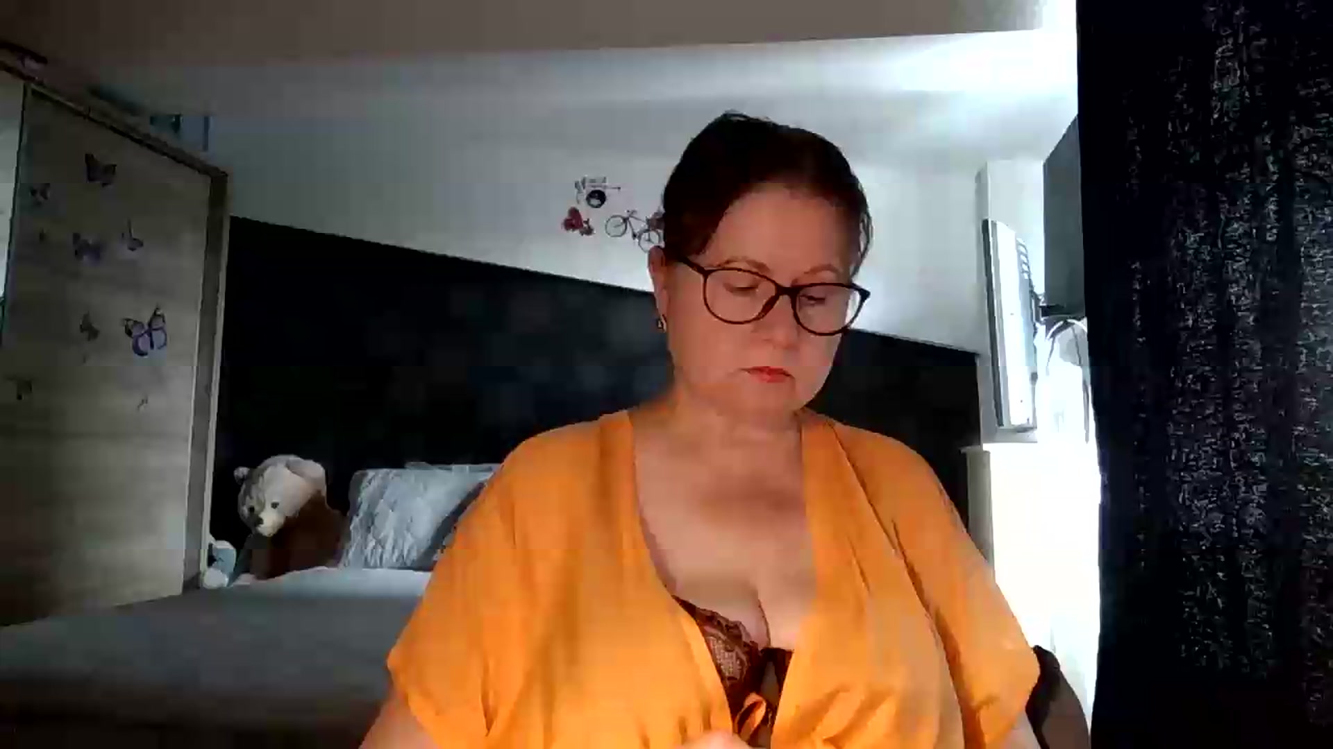 Gallery image thumbnail from autumnlove's myfreecams stream on, 08/06/2026, 10:50 image 1 of 20