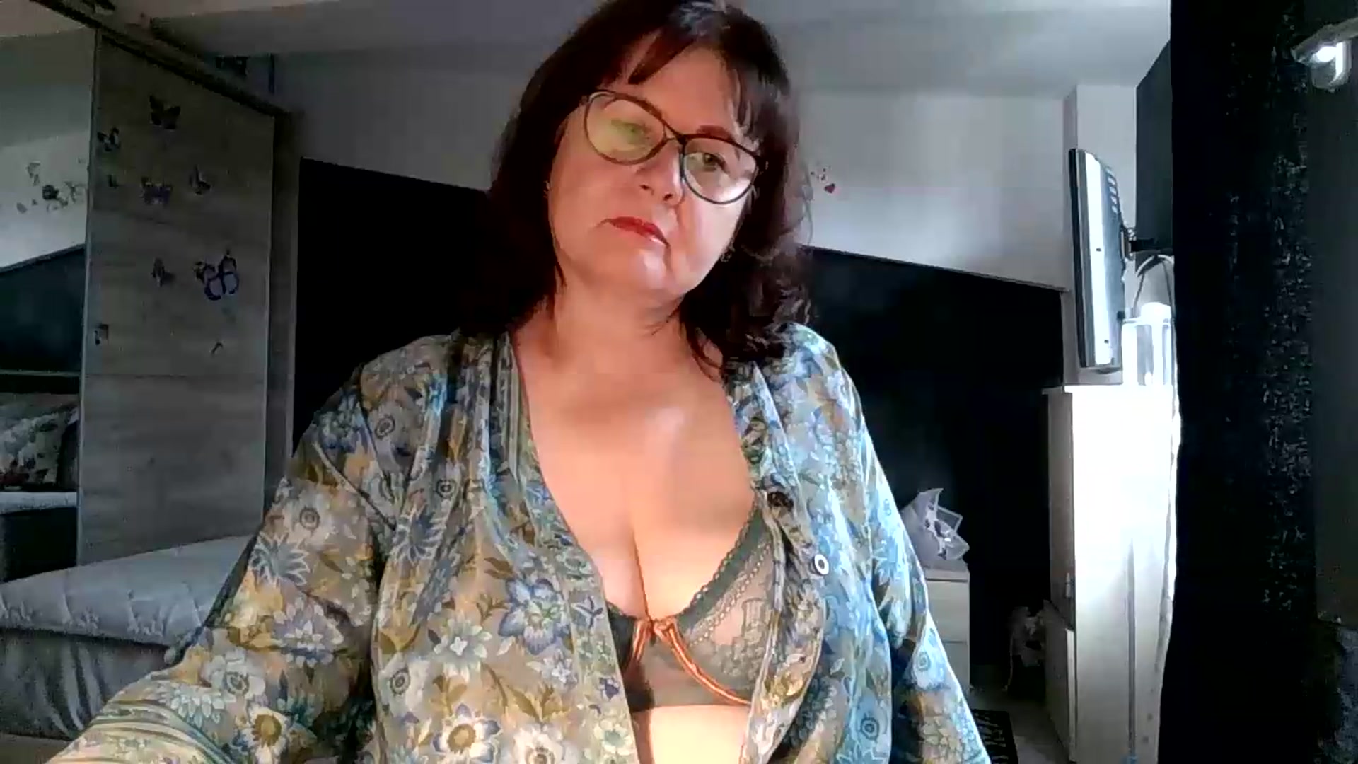 Gallery image thumbnail from autumnlove's myfreecams stream on, 08/18/2026, 13:47 image 8 of 20