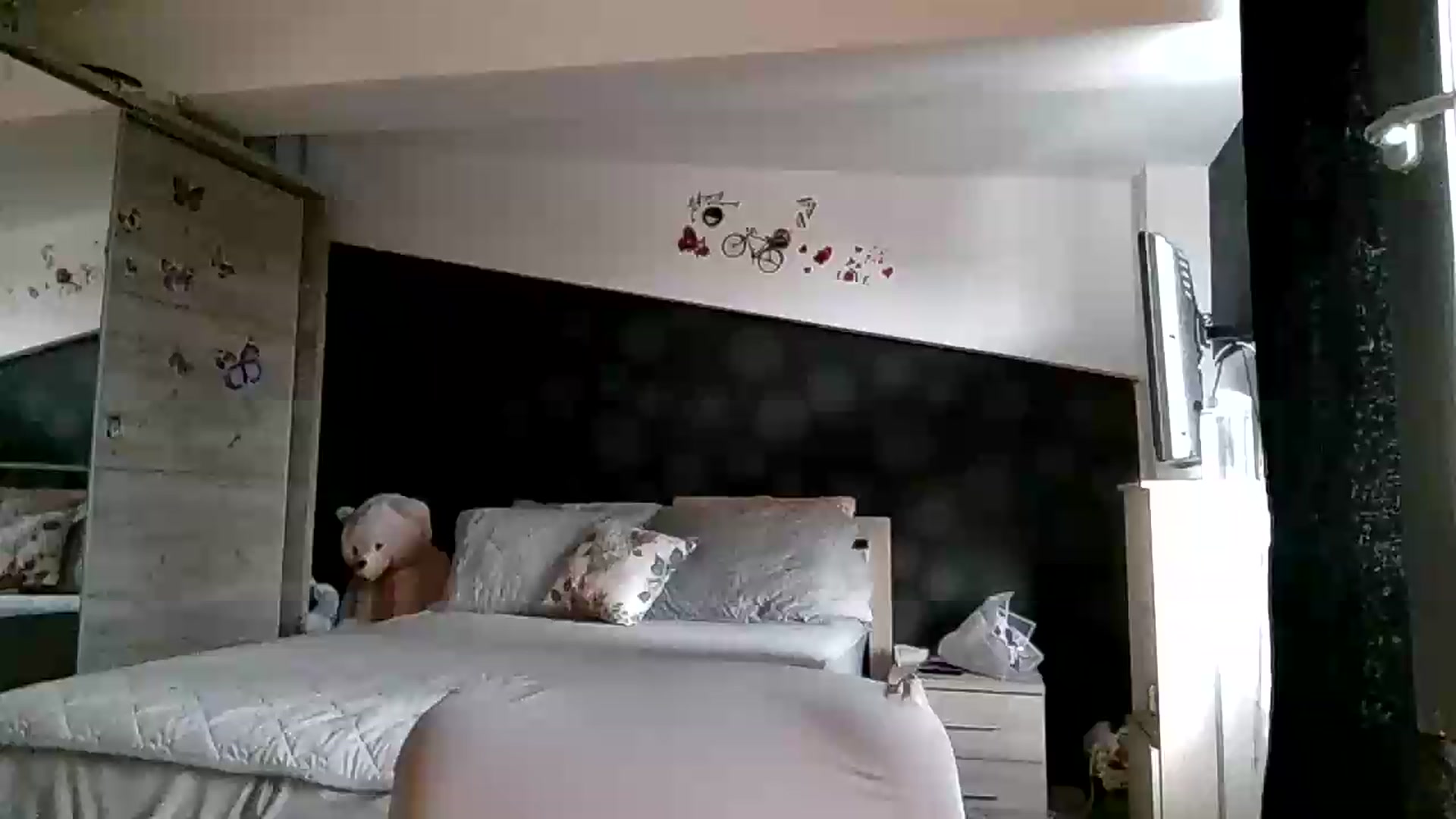 Gallery image thumbnail from autumnlove's myfreecams stream on, 08/18/2026, 13:47 image 7 of 20